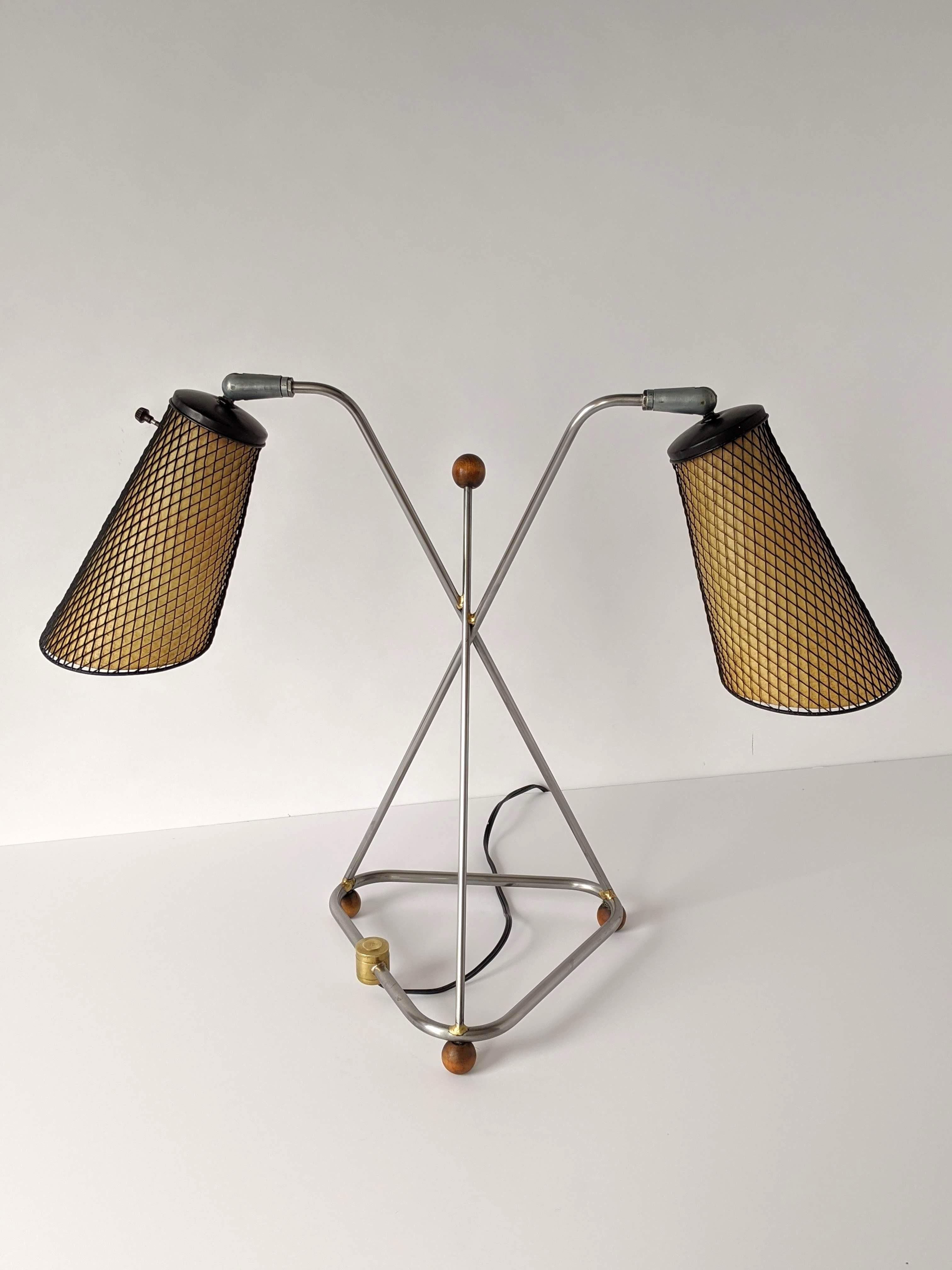 Metallo Lampada da tavolo Frederick Weinberg del 1950, USA in vendita