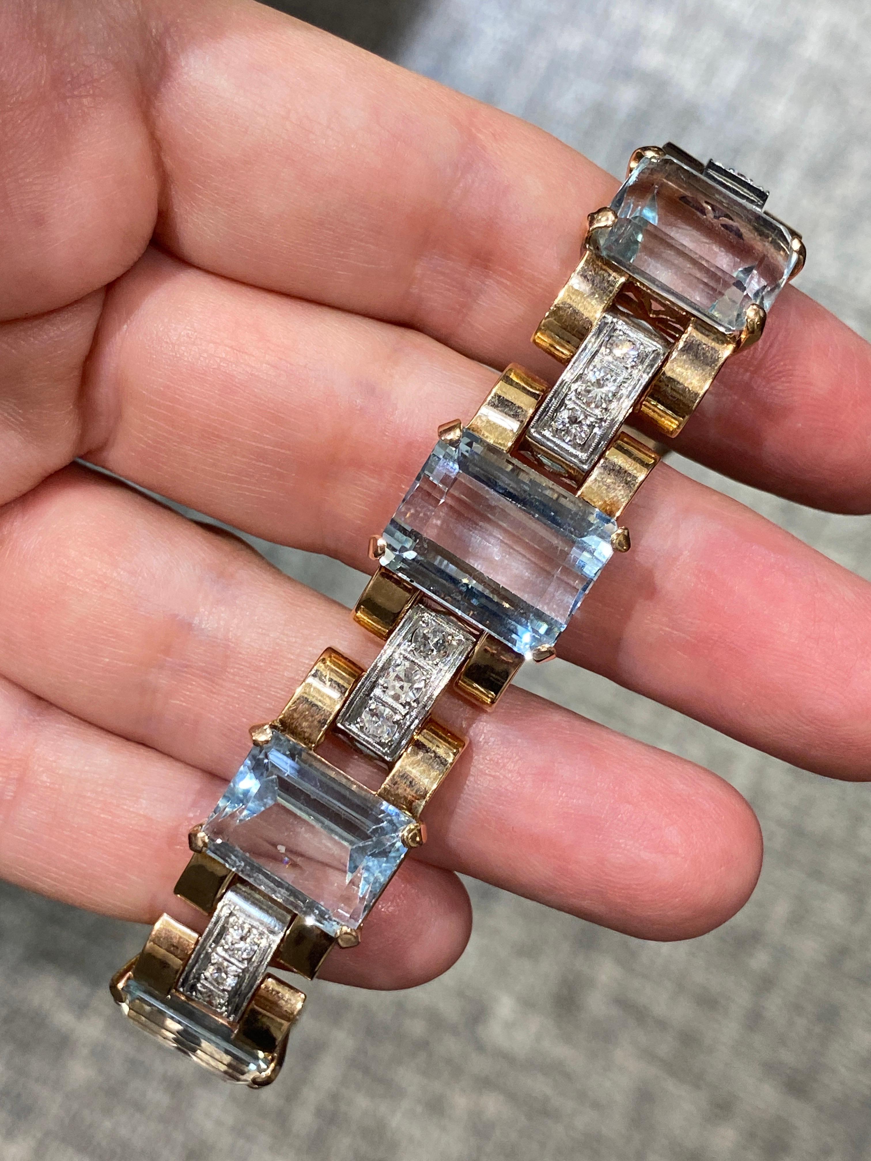 Women's 1950s French 18 carat gold aquamarine and diamond bracelet