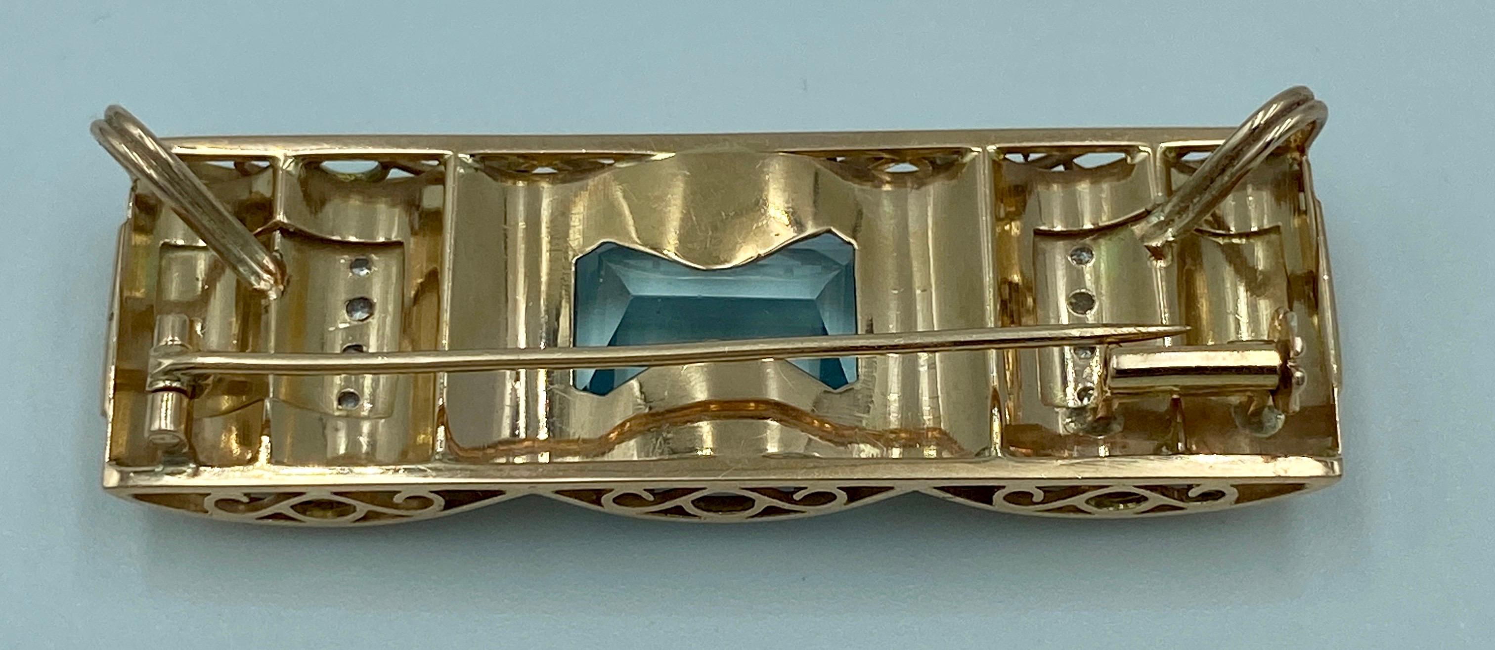 Modern 1950s French 18 carat gold aquamarine and diamond brooch  For Sale
