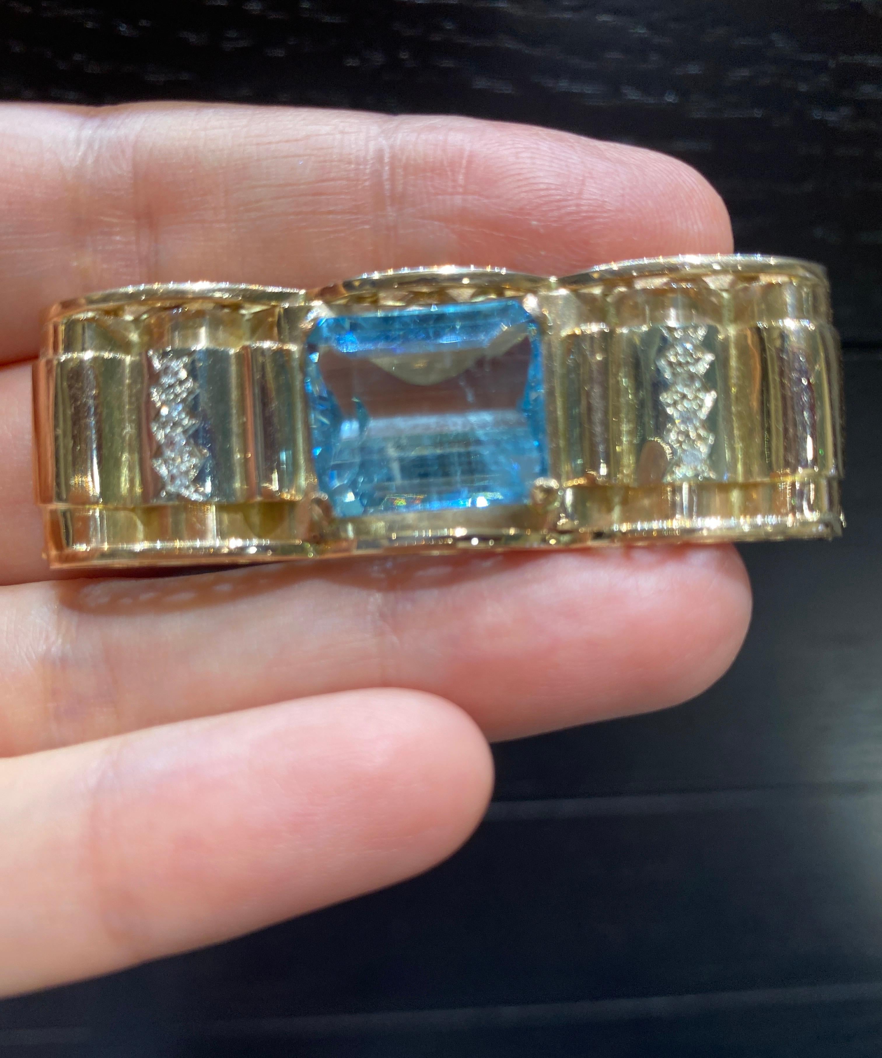 Emerald Cut 1950s French 18 carat gold aquamarine and diamond brooch  For Sale