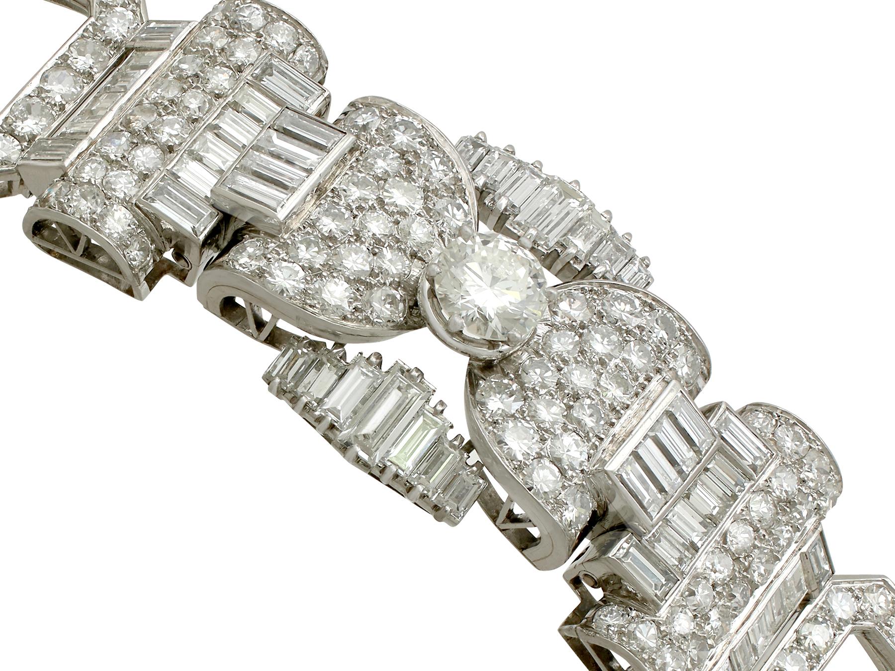 1950s Vintage French 21.38 Carat Diamond and Platinum Bracelet In Excellent Condition In Jesmond, Newcastle Upon Tyne