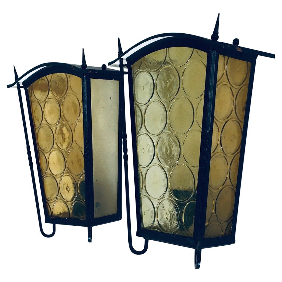 1950er Jahre Französisch architektonischen Design Outdoor-Wandleuchte Set im Angebot