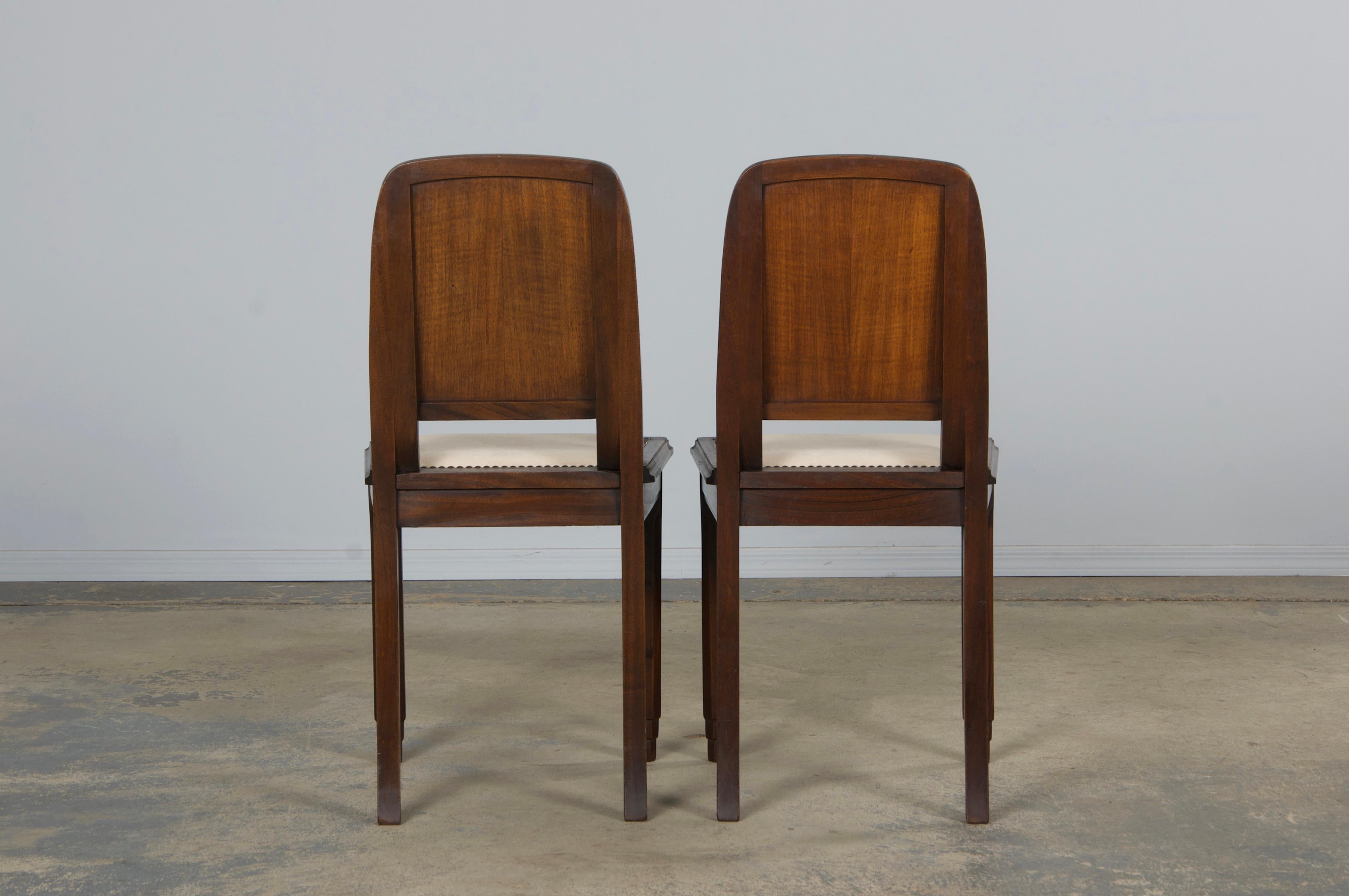 Sedie da pranzo Art Deco francese del 1950 in mogano con velluto beige - Set di 6 in vendita 12