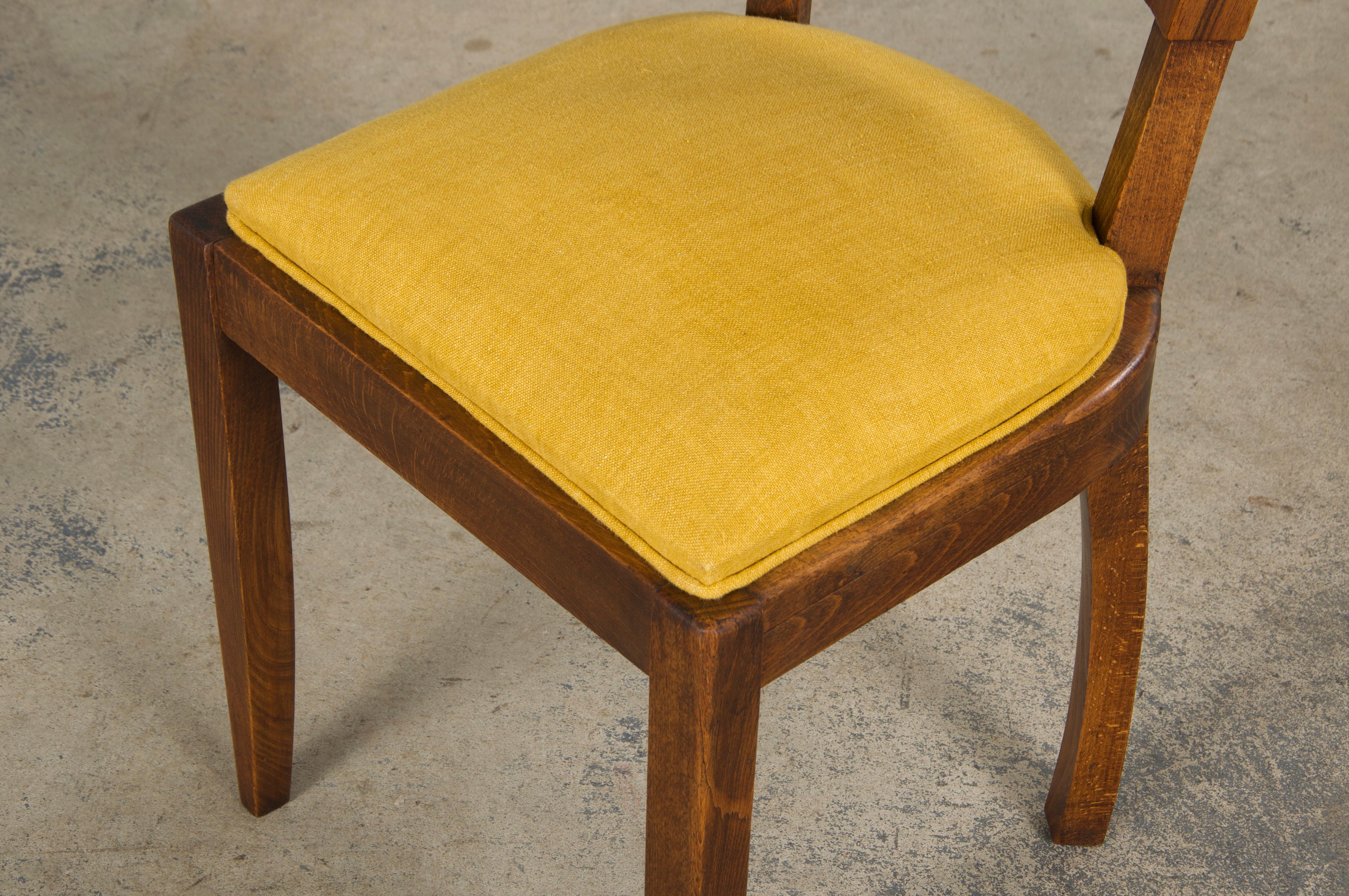 Sedie da pranzo francesi Art Deco in acero degli anni '50 con lino color tuorlo - set di 6 in vendita 9