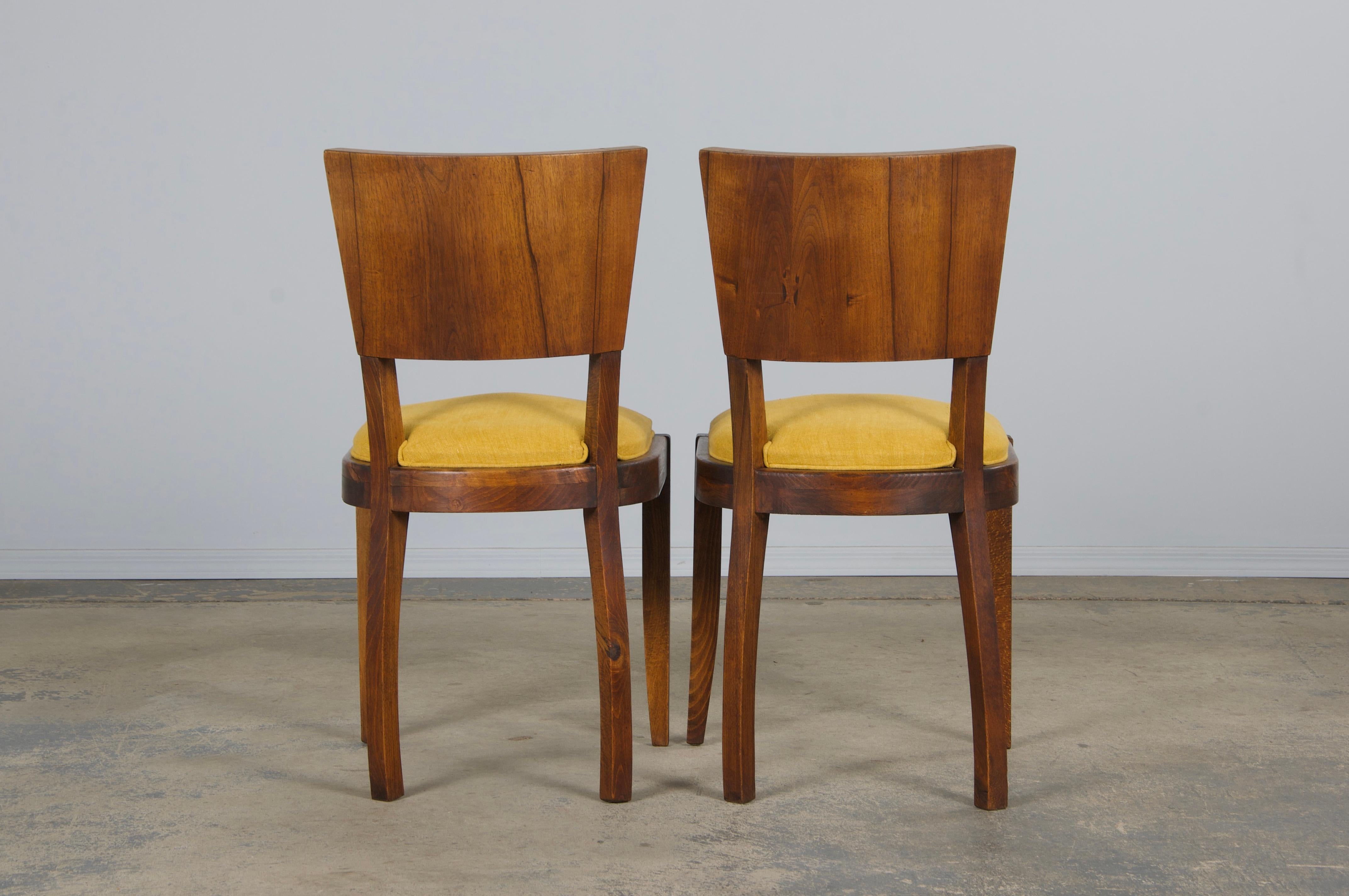 Sedie da pranzo francesi Art Deco in acero degli anni '50 con lino color tuorlo - set di 6 in vendita 10