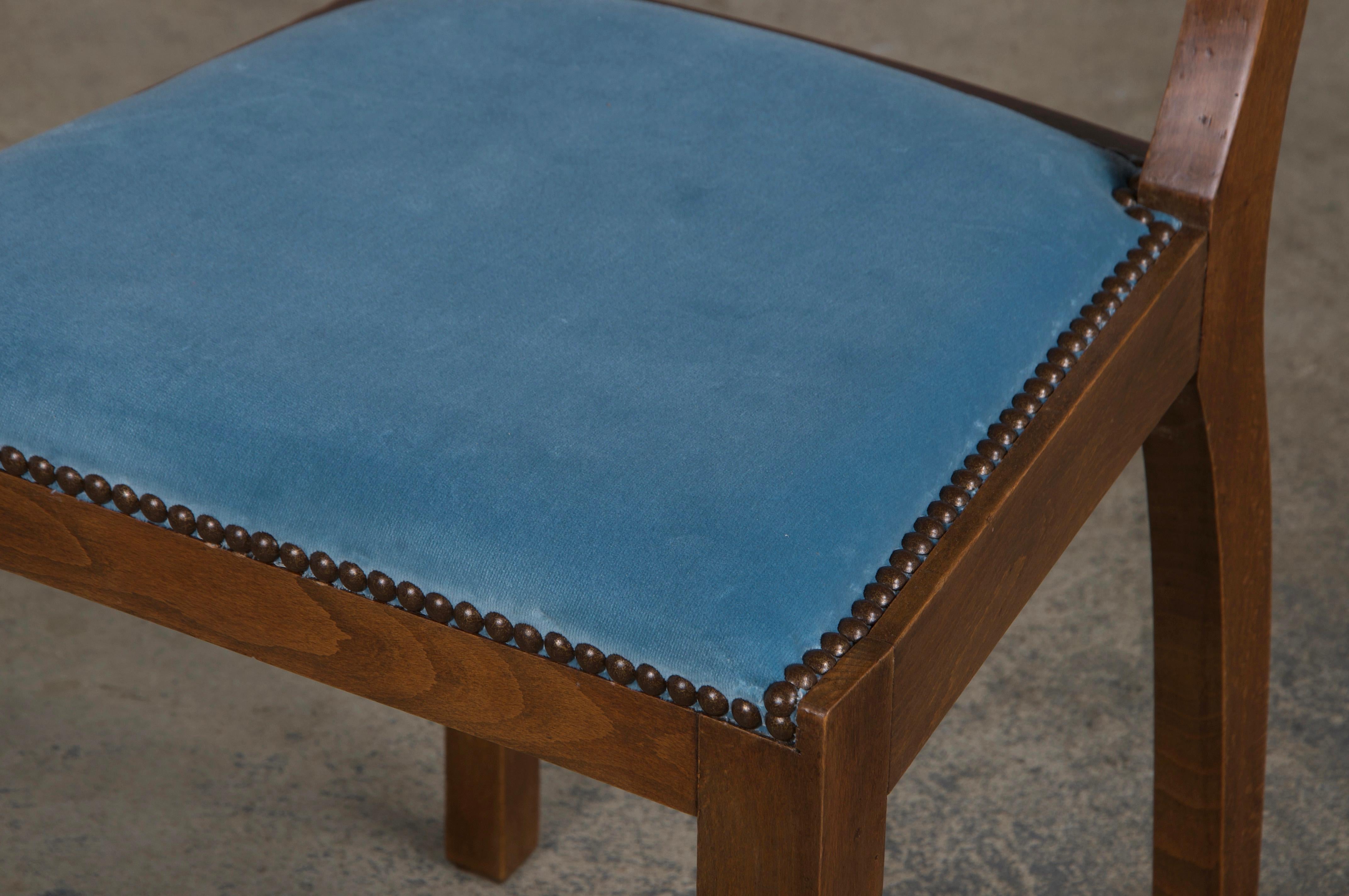 1950s French Art Deco Maple Dining Chairs W/ Blue Velvet - Set of 6 For Sale 10