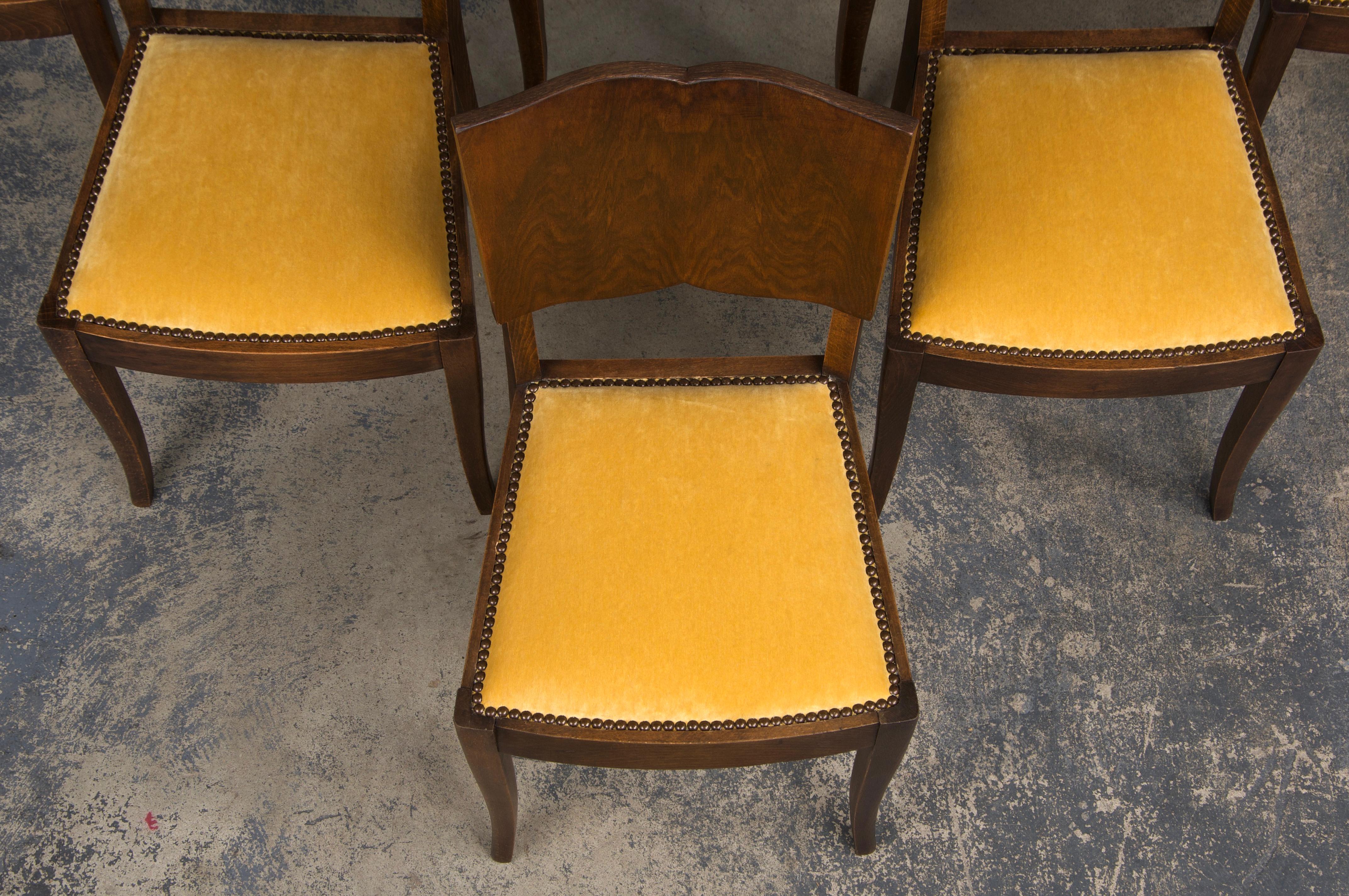 1950s French Art Deco Maple Dining Chairs W/ Golden Yellow Velvet - Set of 6 In Good Condition For Sale In Astoria, NY