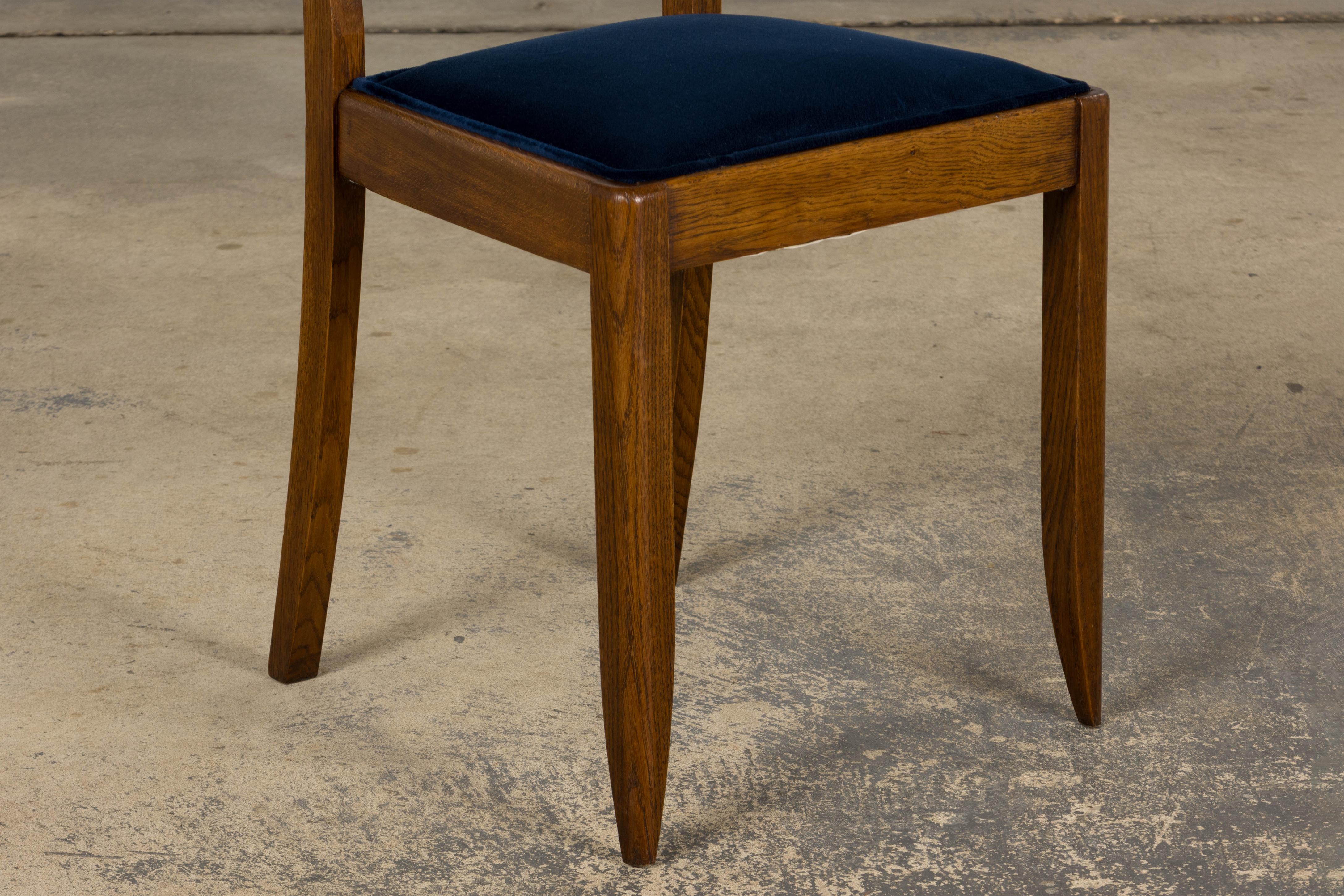 1950s French Art Deco Scalloped Back Oak Dining Chairs in Blue- Set of 6 For Sale 5