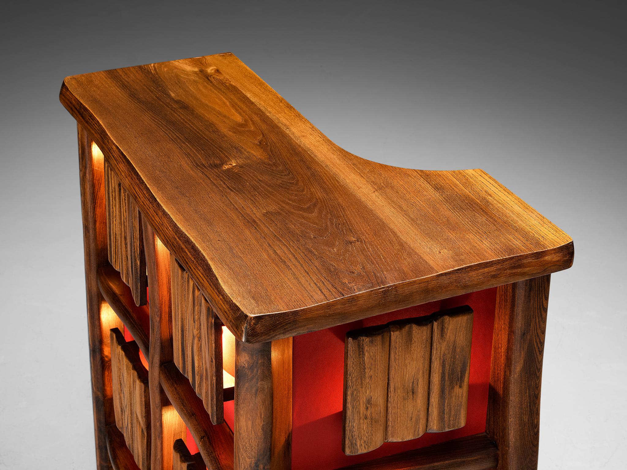Französischer Barschrank aus massivem Ulmenholz aus den 1950er Jahren (Mitte des 20. Jahrhunderts) im Angebot