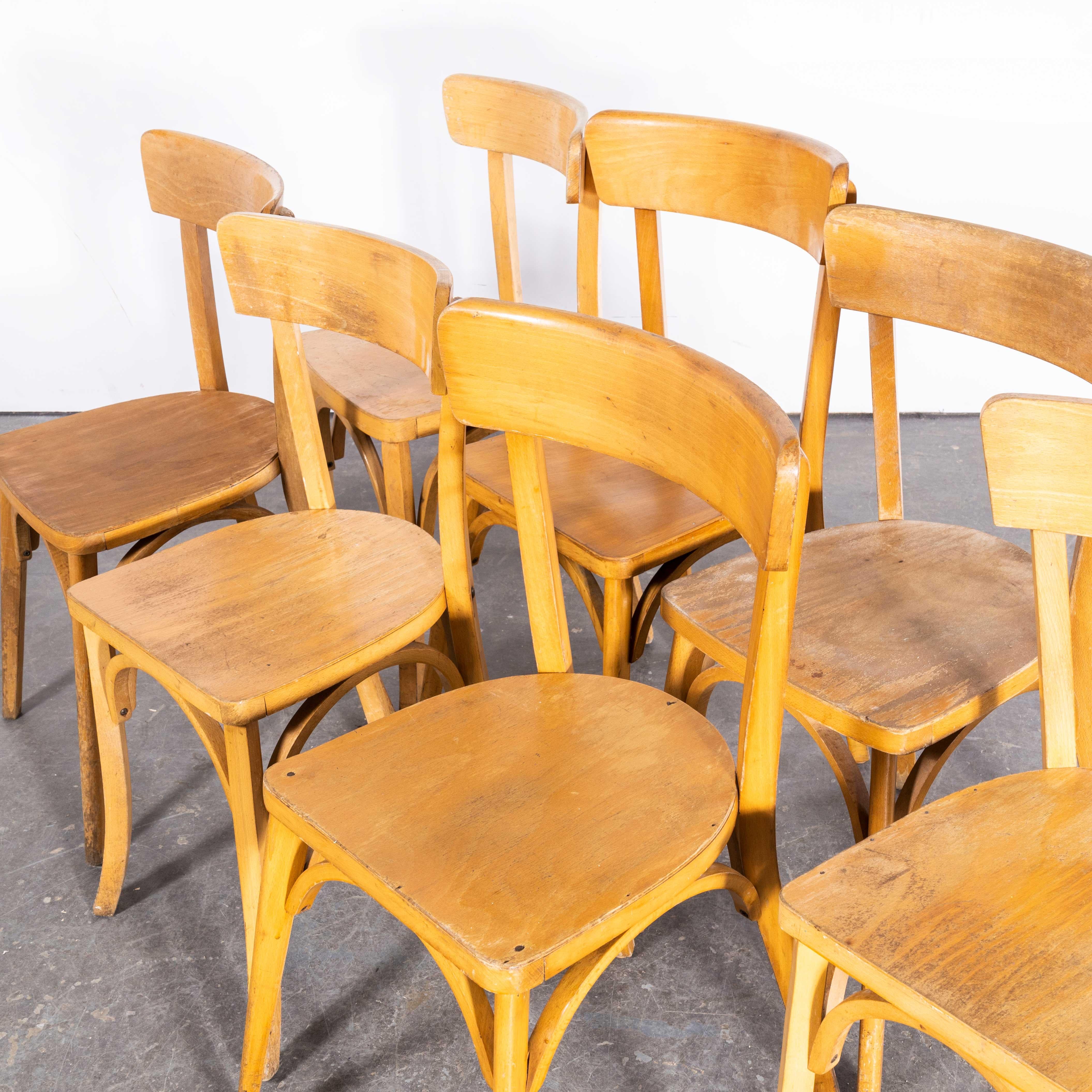 1950s French Baumann Blonde Beech Bentwood Dining Chairs, Set of Seven For Sale 4