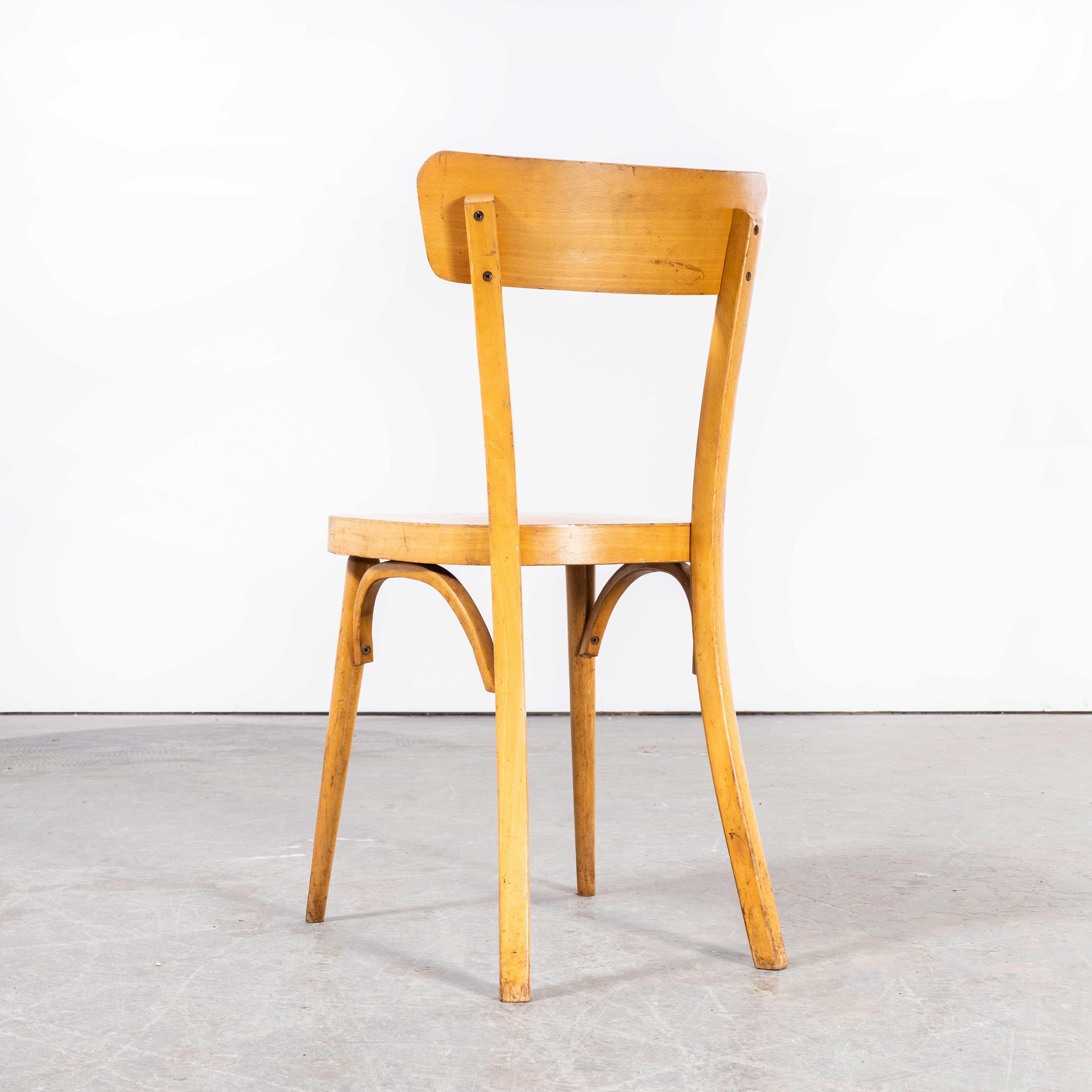 1950’s French Baumann blonde round leg bentwood dining chairs – set of four
1950’s French Baumann blonde round leg bentwood dining chairs – set of four. Baumann is a slightly off the radar French producer just starting to gain traction in the