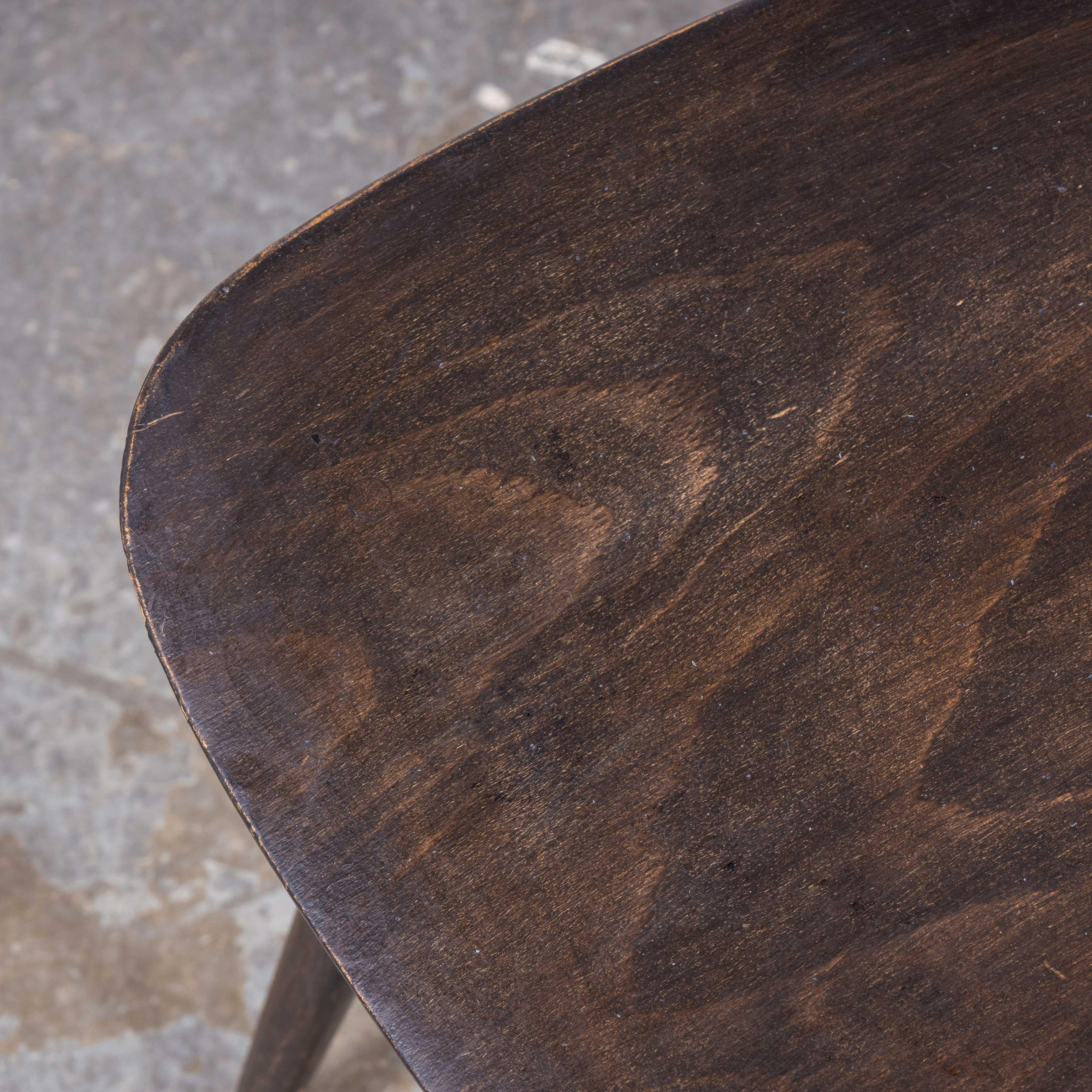 1950's French Baumann Dark Walnut Fourmi Dining Chair - Set Of Eight

1950's French Baumann Dark Walnut Fourmi Dining Chair - Set Of Eight
. Baumann is a slightly off the radar French producer just starting to gain traction in the market. Baumann