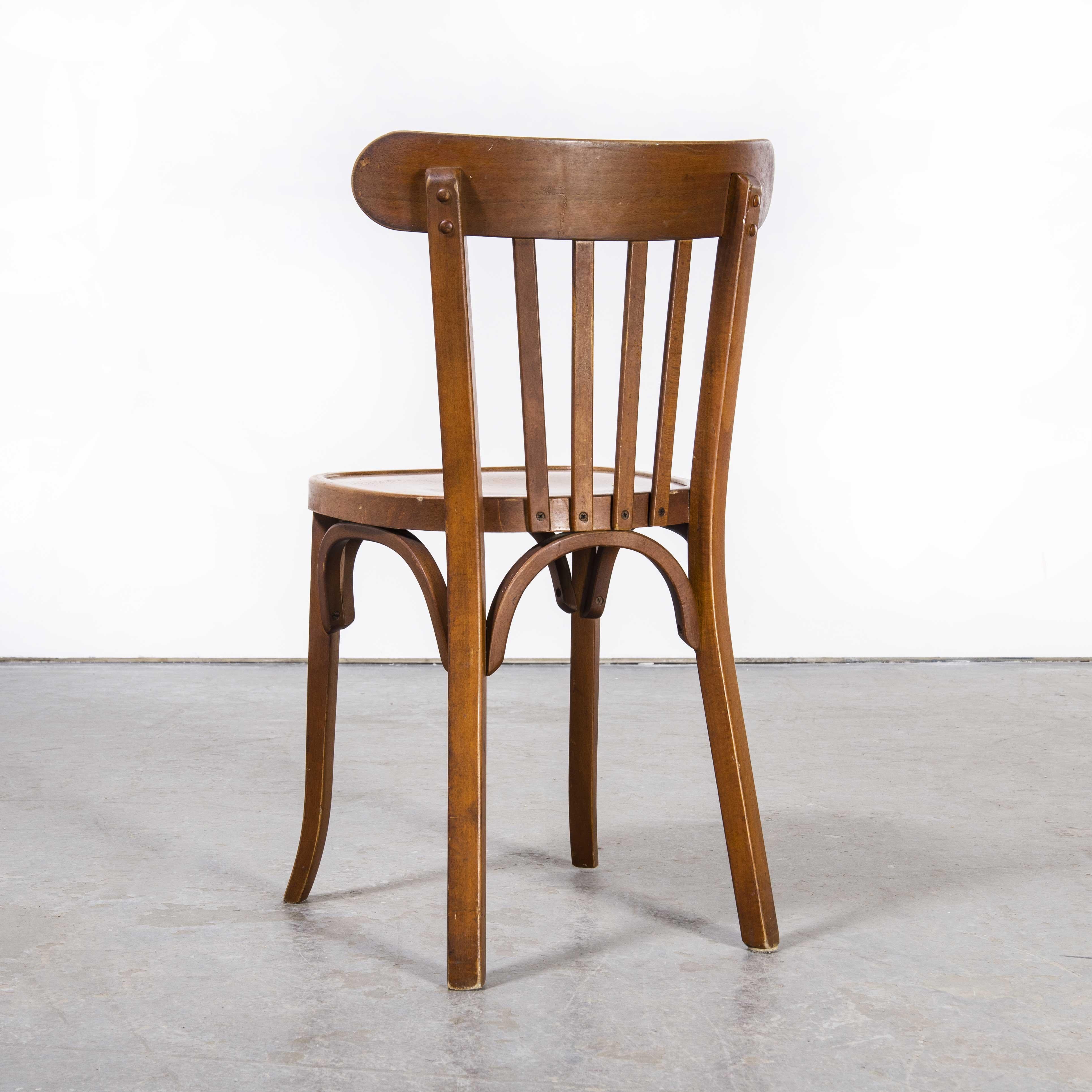 1950’s French Baumann Honey bentwood dining chair – set of four
1950’s French Baumann Honey bentwood dining chair – set of four. Classic beech bistro chair made in France by the maker Baumann. Baumann is a slightly off the radar French producer