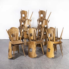 Chaise de salle à manger française Baumann en chêne clair, série de vingt-quatre, années 1950