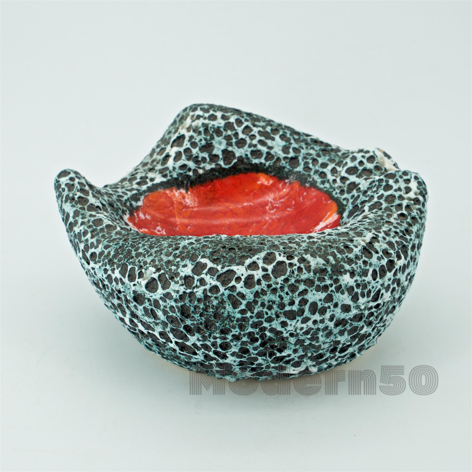 Mid-Century Modern 1950s French Biomorphic Volcanic Stoneware Bowl Ashtray Vallarius Picasso Jouve For Sale