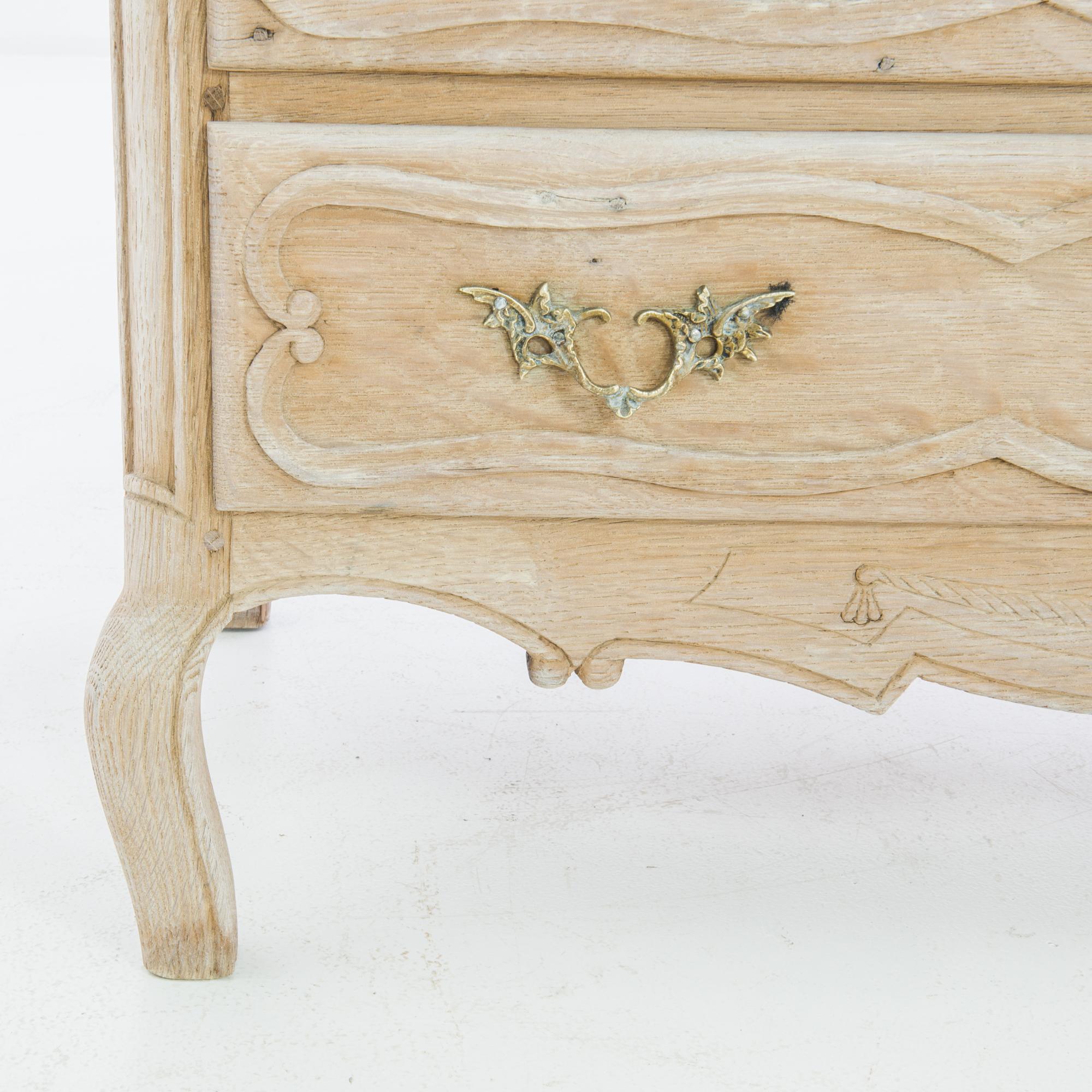 1950s French Bleached Oak Drawer Chest 3