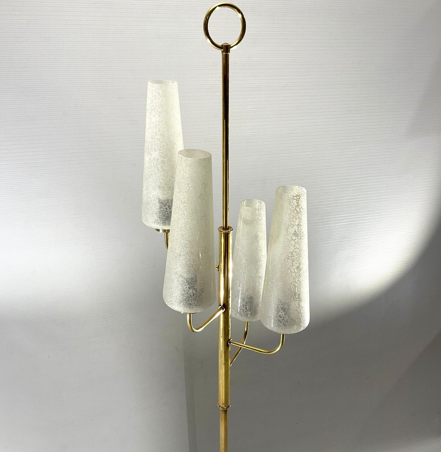 1950s French Brass Floor Lamp with Four Glass Frosted Shades For Sale 5