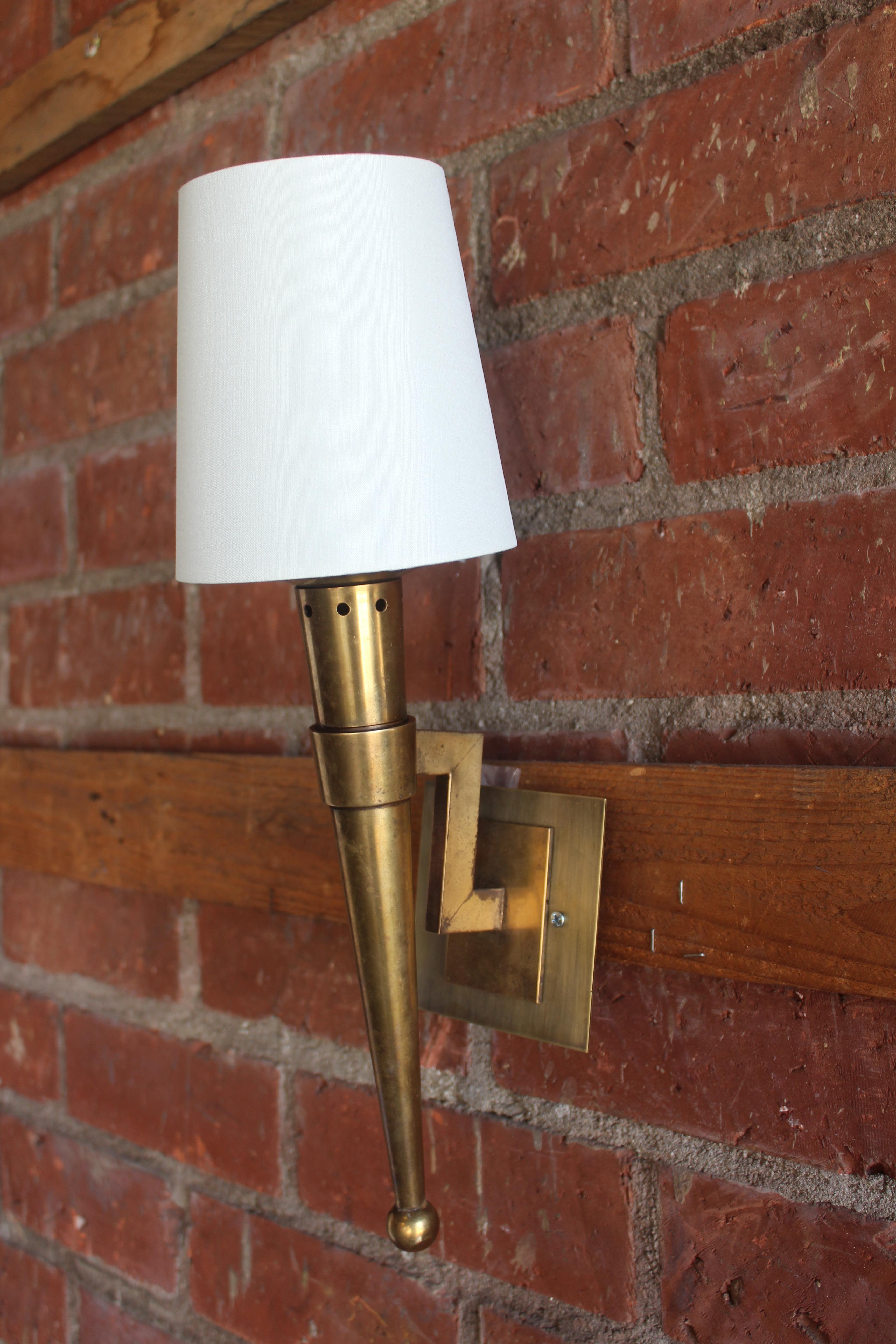 1950s French Brass Mid Century Wall Sconce by Jean Perzel In Good Condition For Sale In Los Angeles, CA