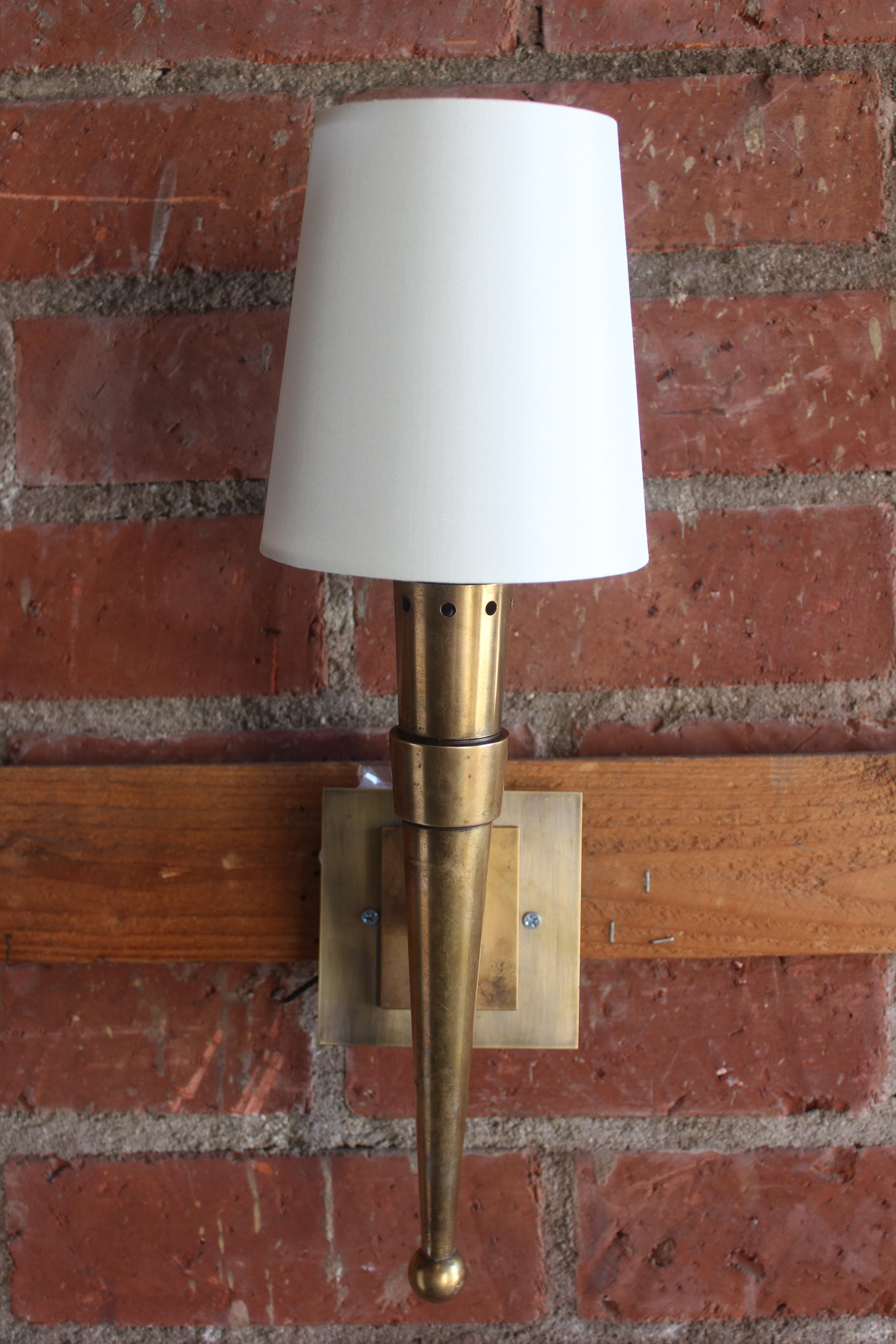1950s French Brass Mid Century Wall Sconce by Jean Perzel For Sale 4