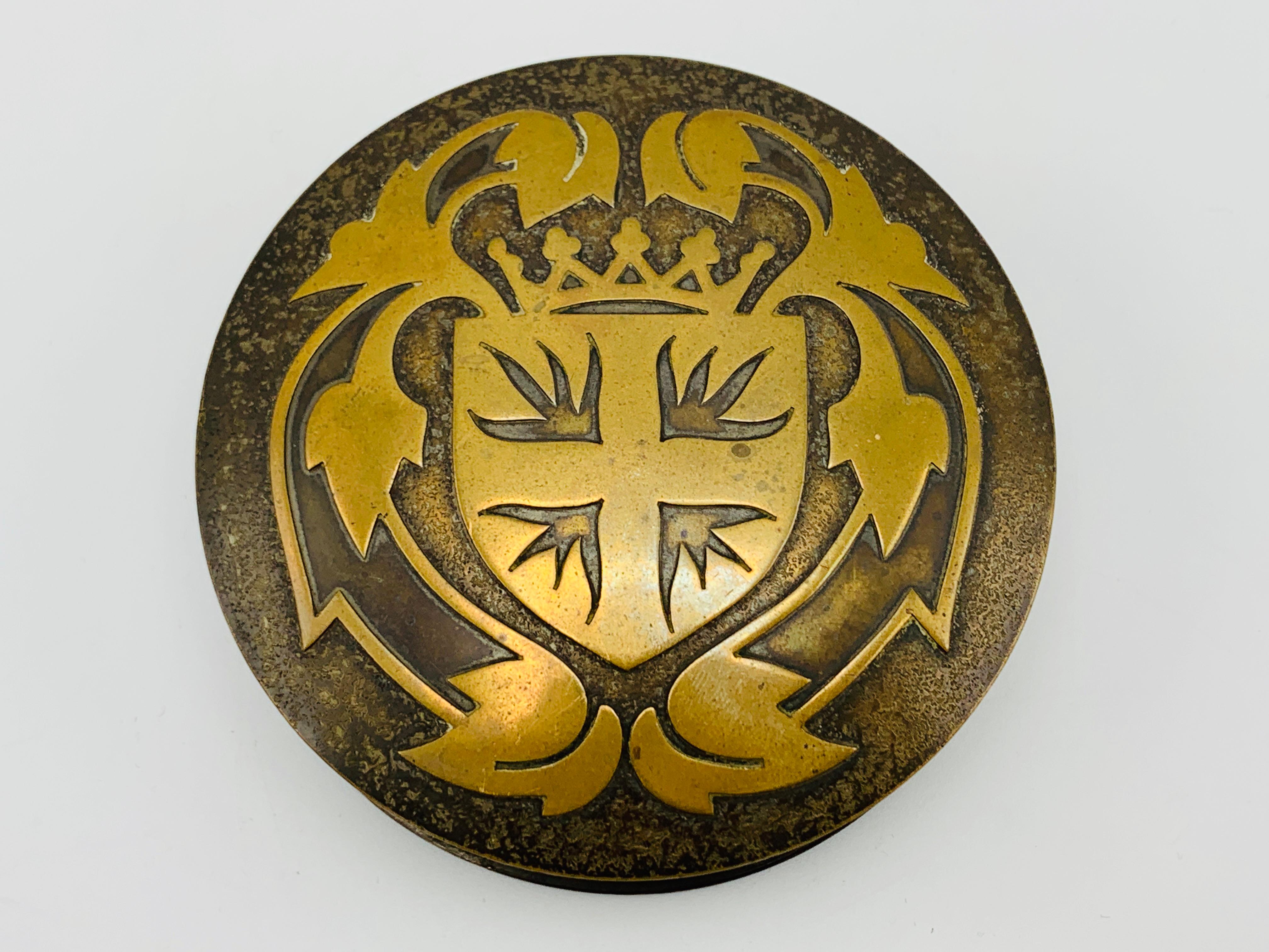 1950s French Brass Shielded Crest Coasters and Box, Set of 5 For Sale 2