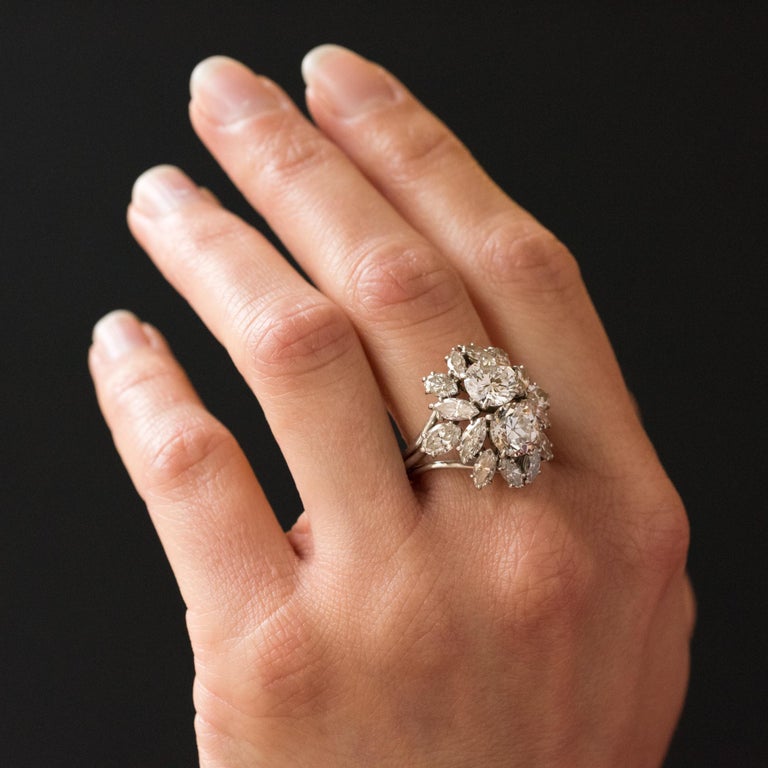 1950s French Cartier 7 Carat Diamond Platinum Ring For Sale at 1stDibs | 7  carat diamond ring cartier, antique cartier rings, how big is a 7 carat  diamond