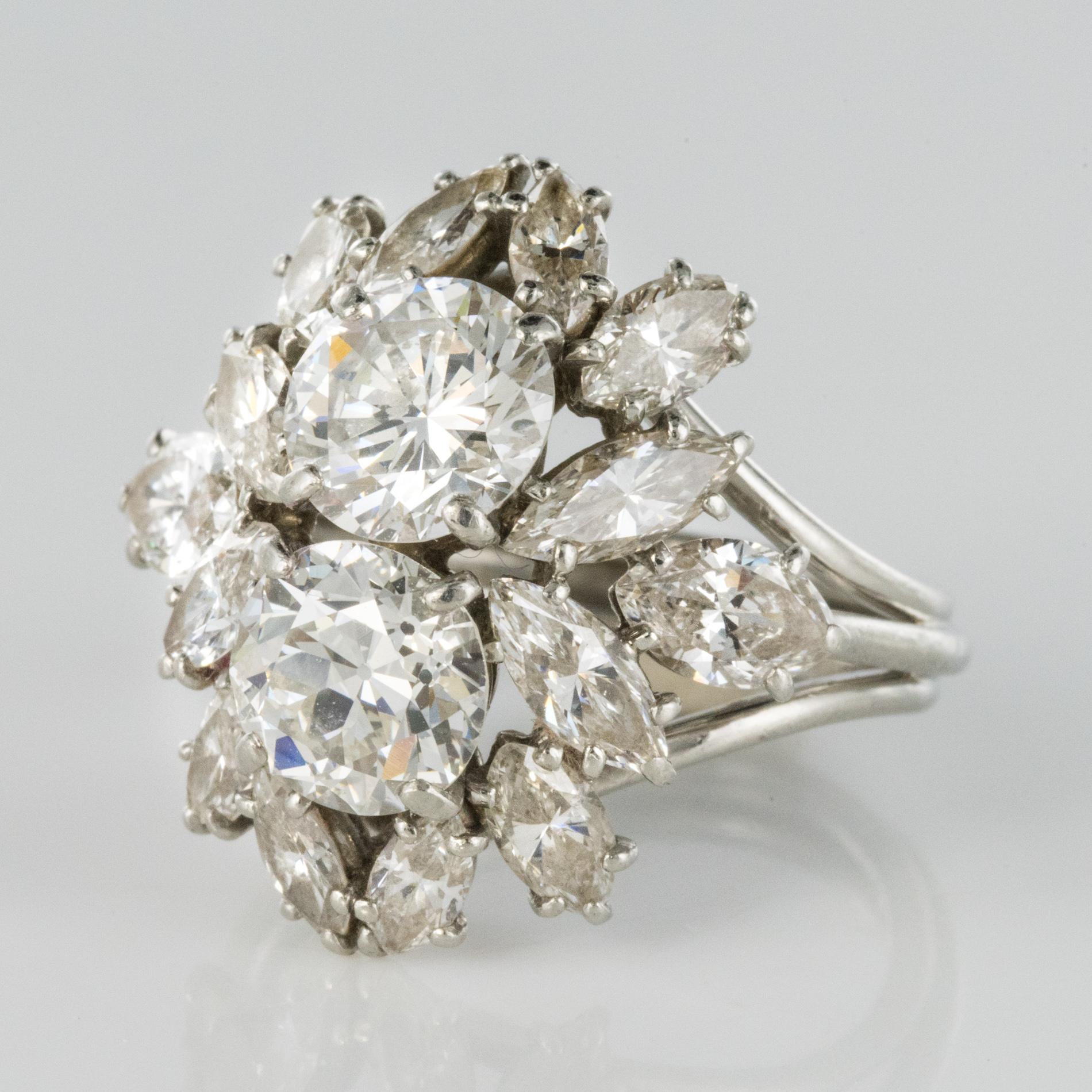 1950er Jahre Französisch Cartier 7 Karat Diamant Platin Ring (Brillantschliff) im Angebot