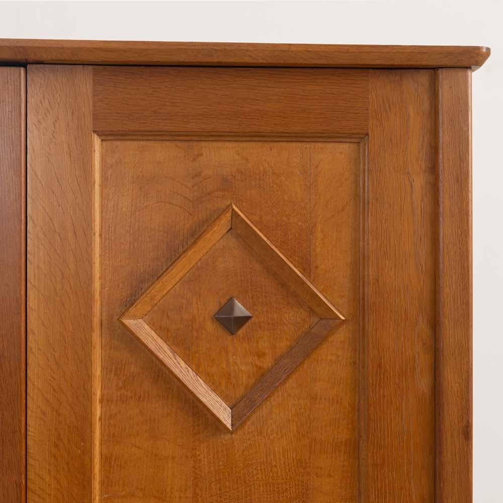 1950s French Carved Wood Cabinet in vendita 3
