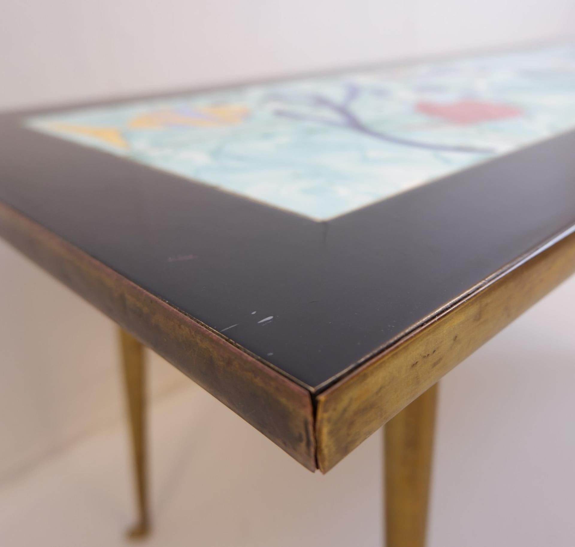 Table basse en céramique française des années 1950 signée C. de Savigny Bon état - En vente à Brussels, BE