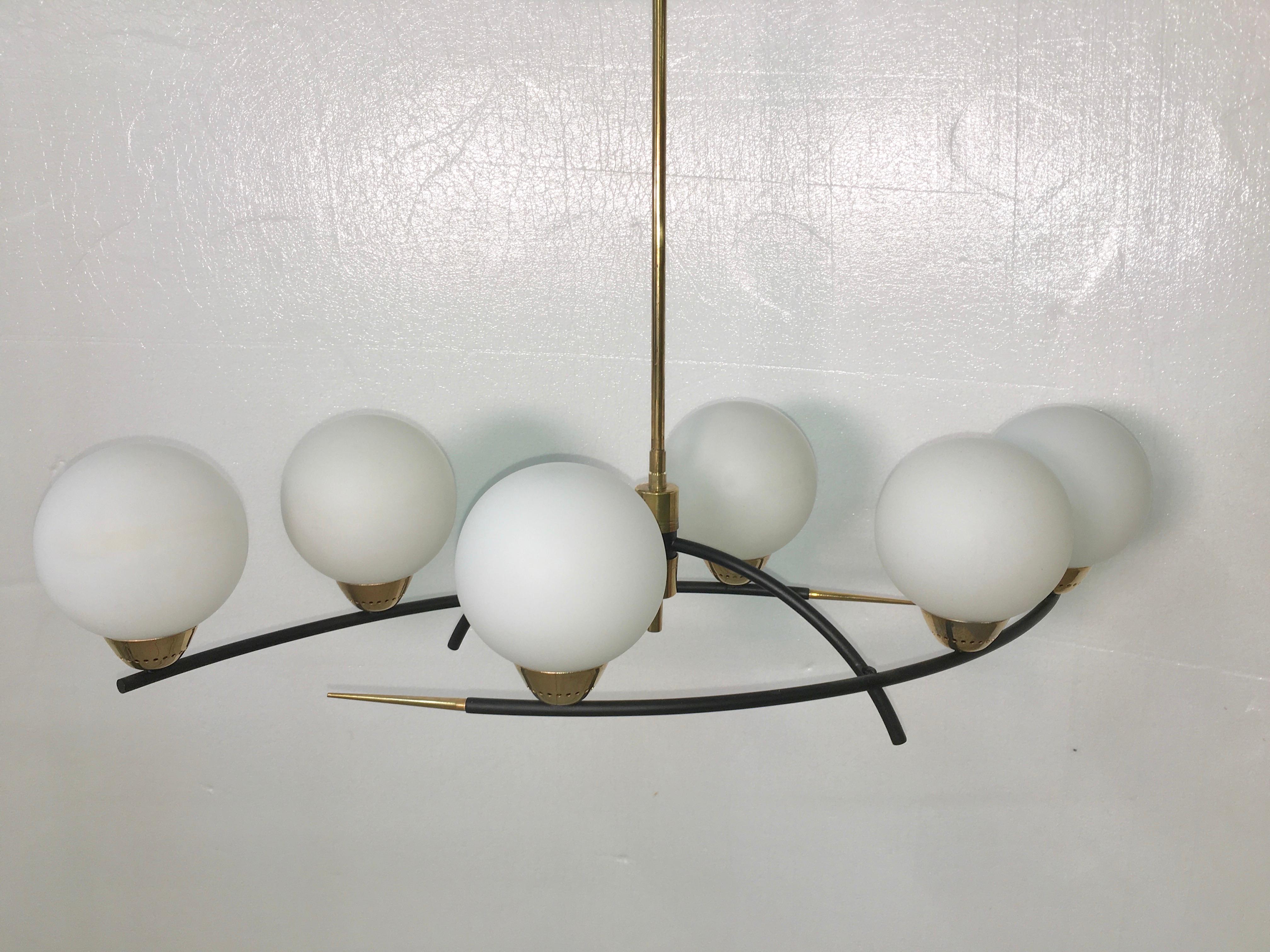 1950s French Chandelier by Gaston Fossati for Ateliers d'Art d'Uzès In Good Condition In Hanover, MA