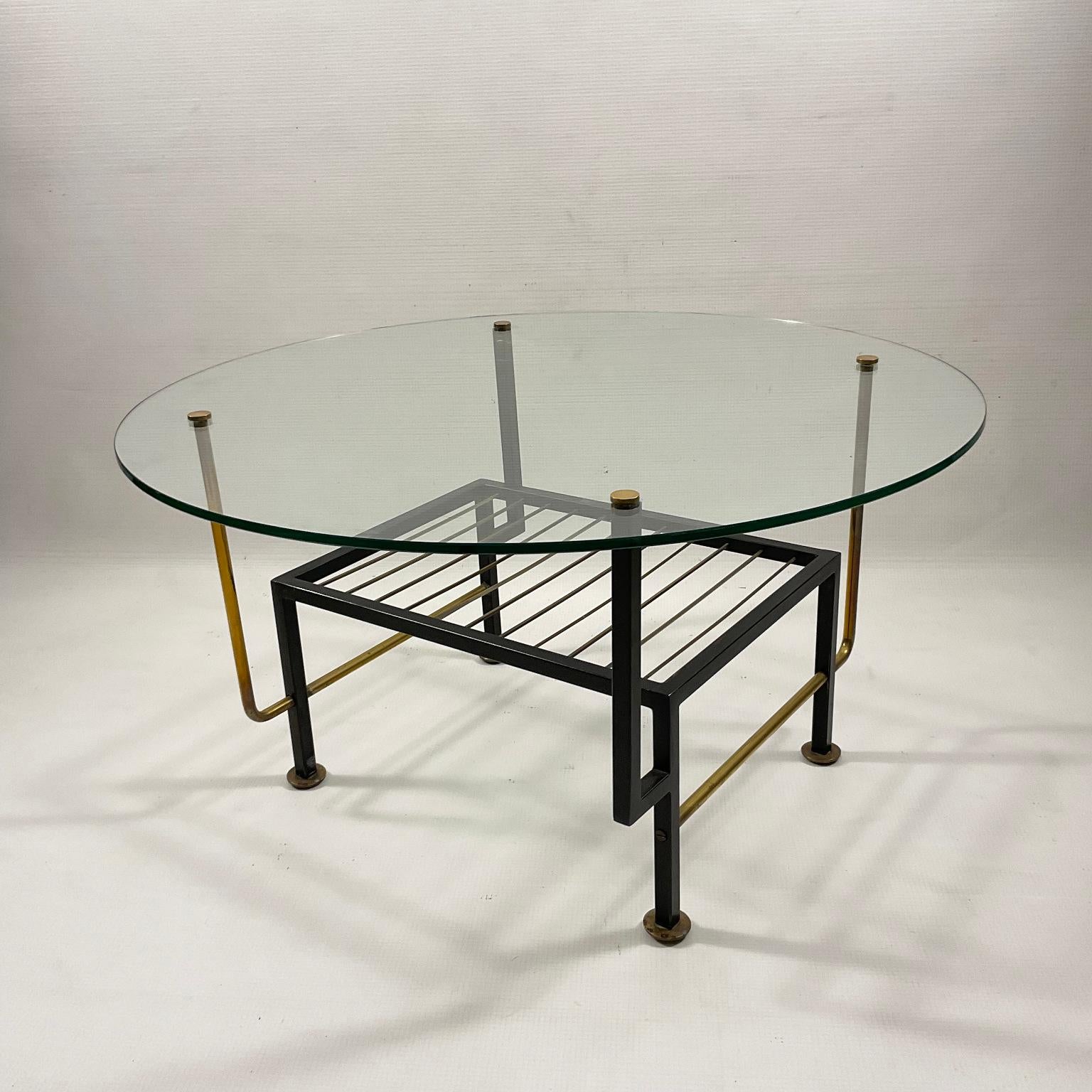 Mid-Century Modern Table basse française des années 1950 à la manière de Mathieu Mategot en vente