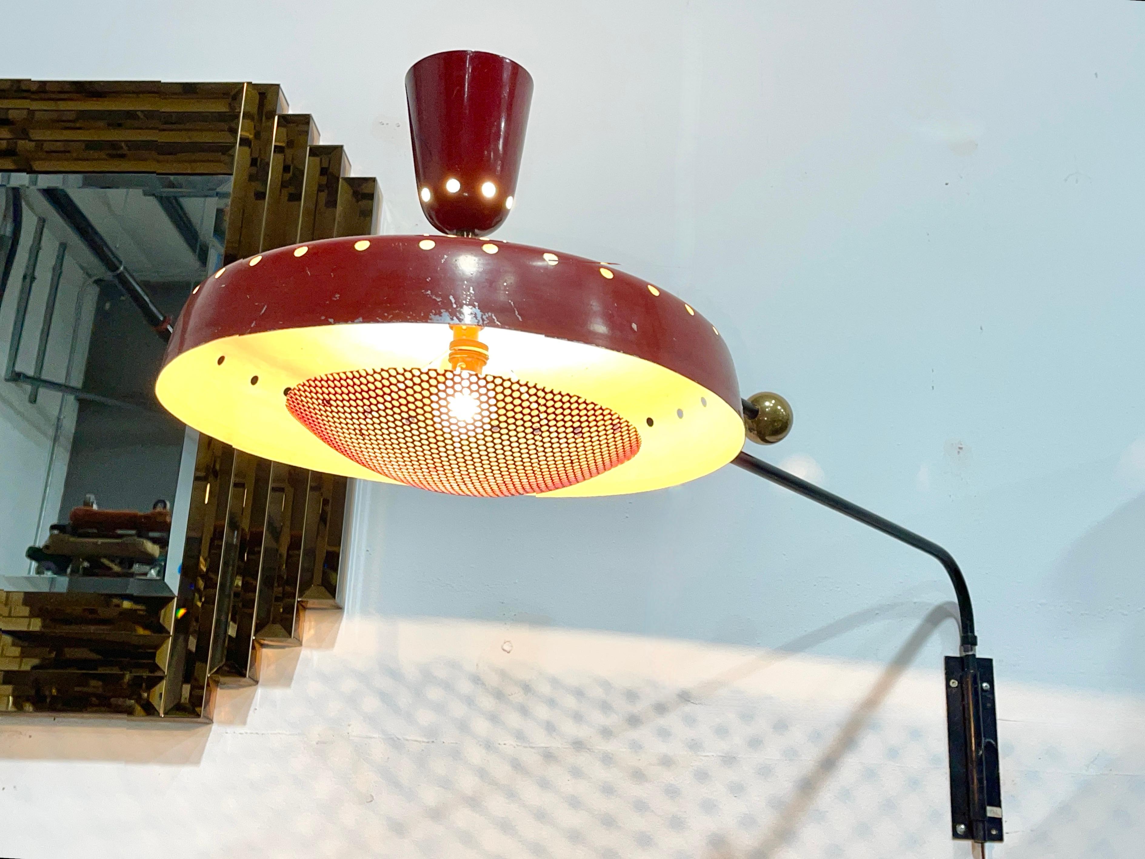1950’s French Counterbalance Swing Arm Wall Lamp en venta 2