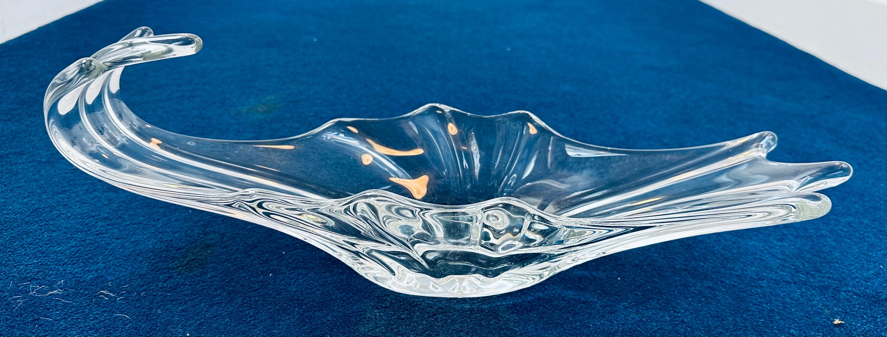 Französische Tafelaufsatzschale aus Kristall-Kunstglas aus den 1950er Jahren im Stil von Art Vannes (Glaskunst)