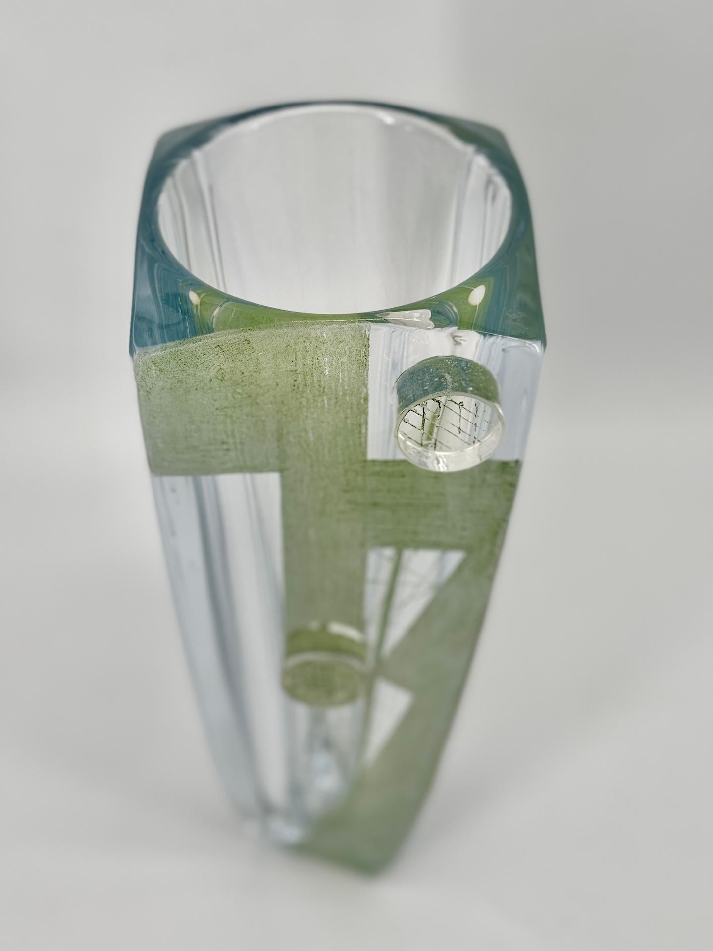 1950’s French Crystal Vase By Anatole Riecke Transparent And Green For Sale 4