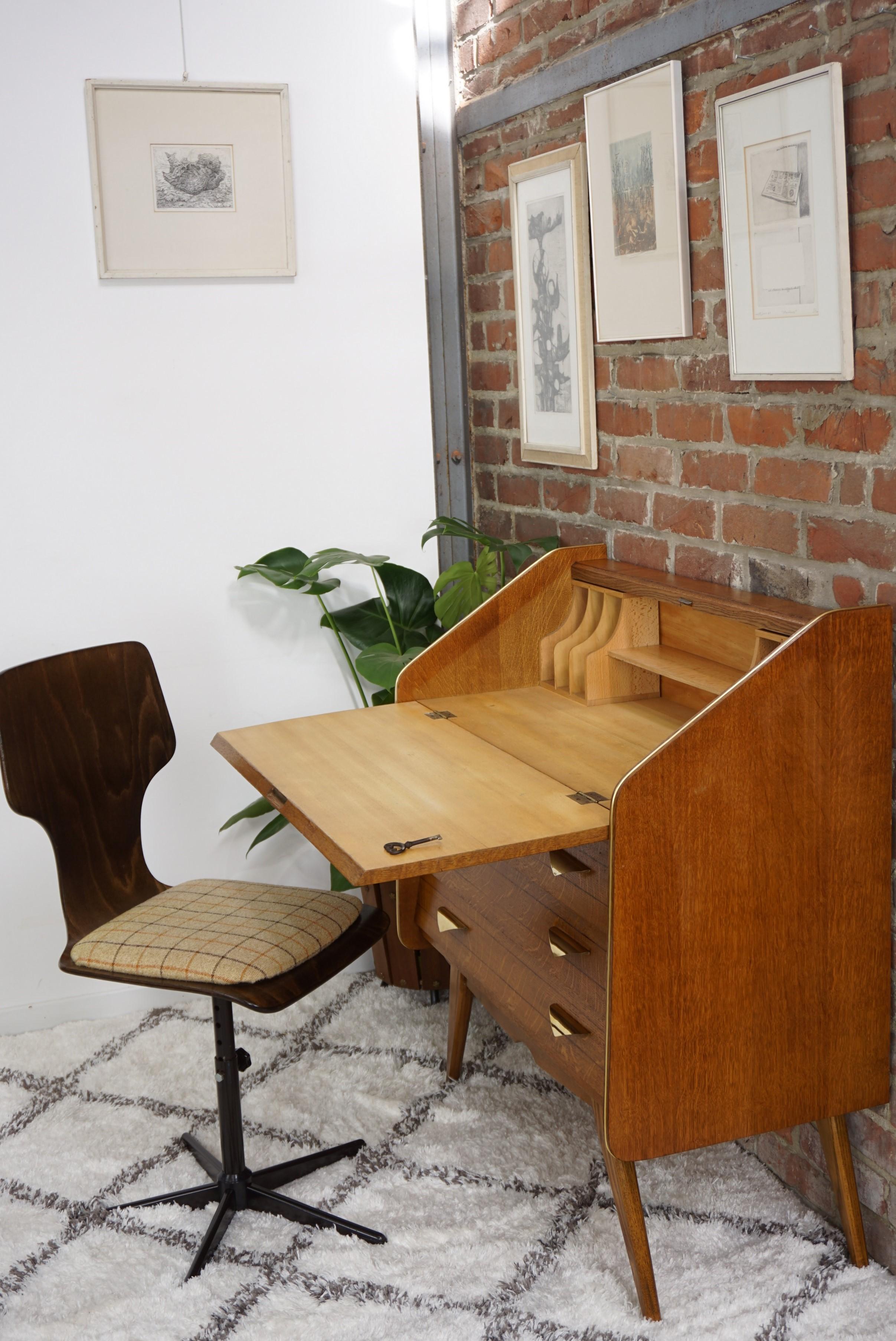 1950s French Design Oak Wooden Chest of Drawers / Secretary with Brass Finish 12