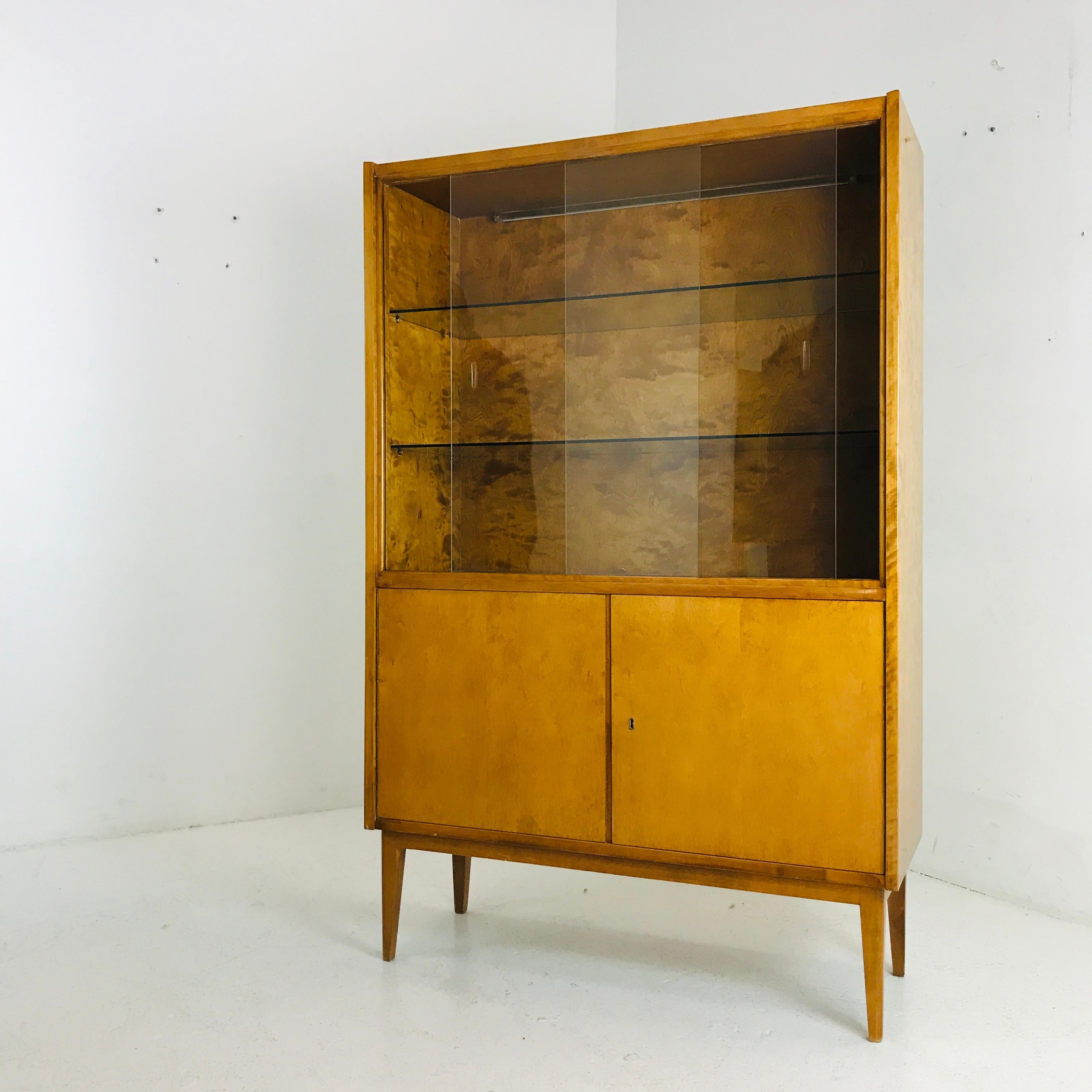 1950s French Display Cabinet (Mitte des 20. Jahrhunderts)