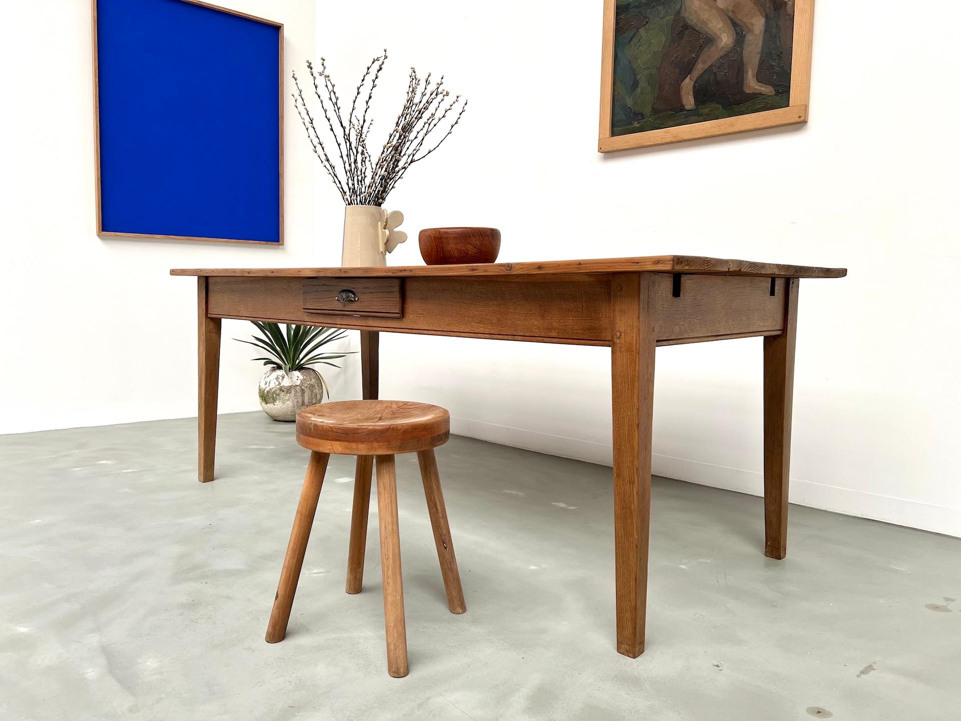 1950's French Farm Table  in oak and pine For Sale 1