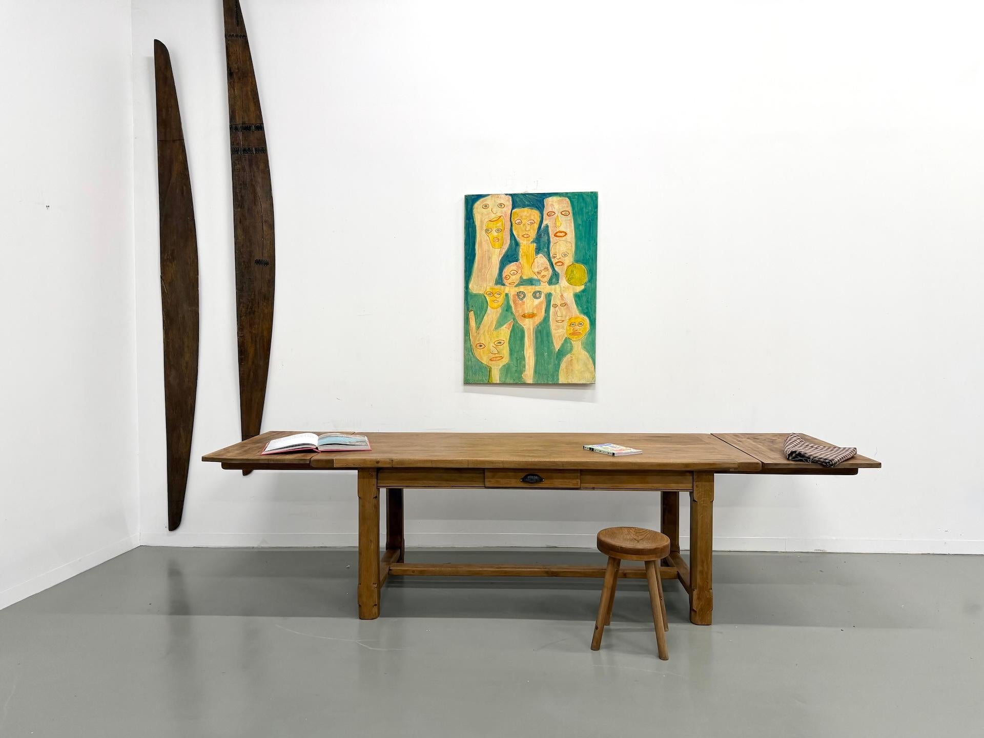 Table de ferme en chêne des années 1950 en vente 9