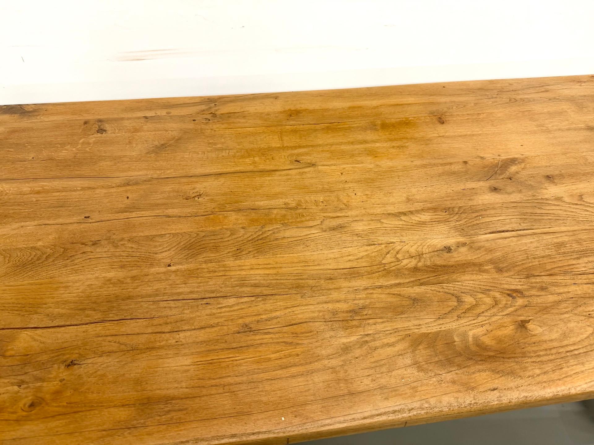 Milieu du XXe siècle Table de ferme en chêne des années 1950 en vente