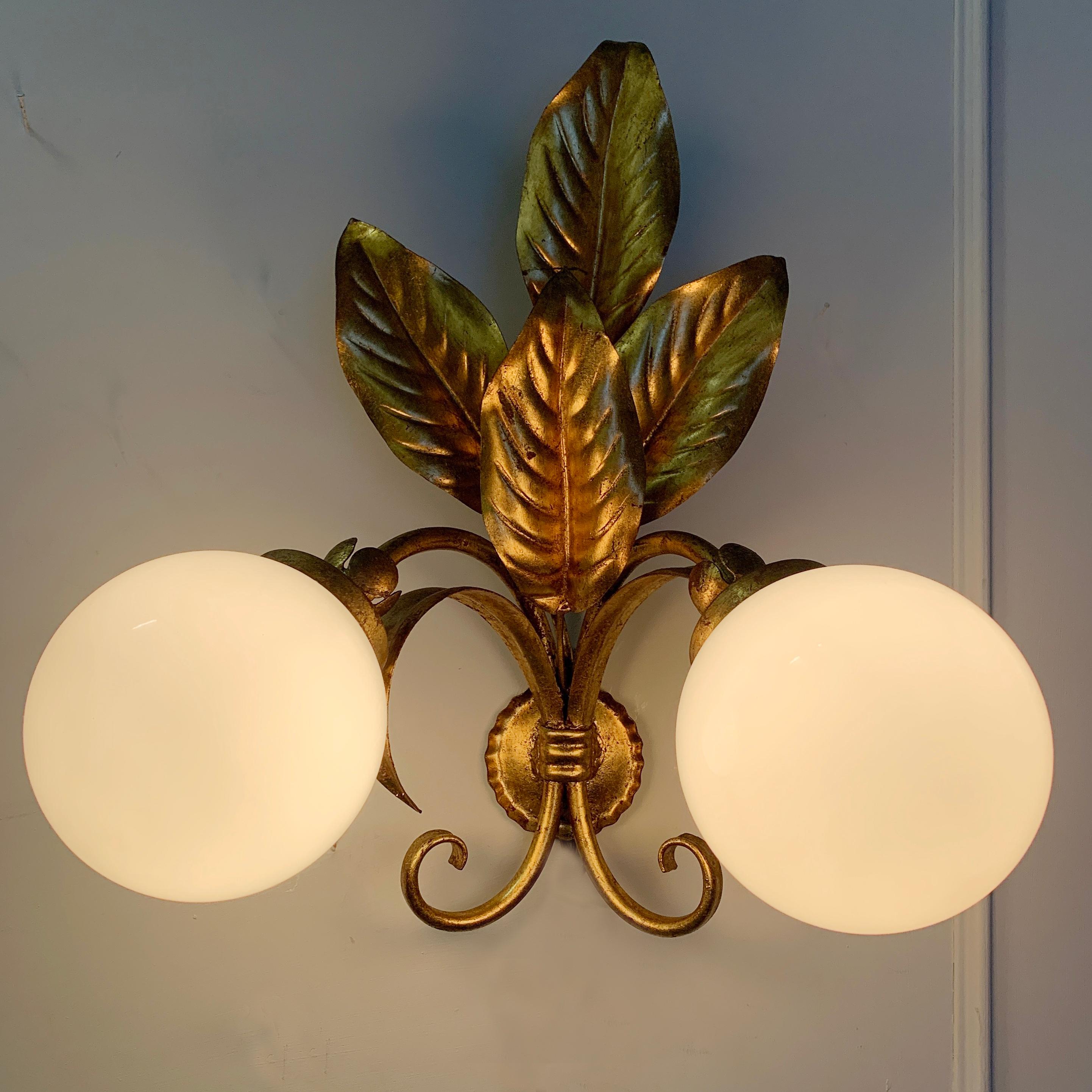 1950s French Feuilles D’or Wall Lights In Good Condition In Hastings, GB