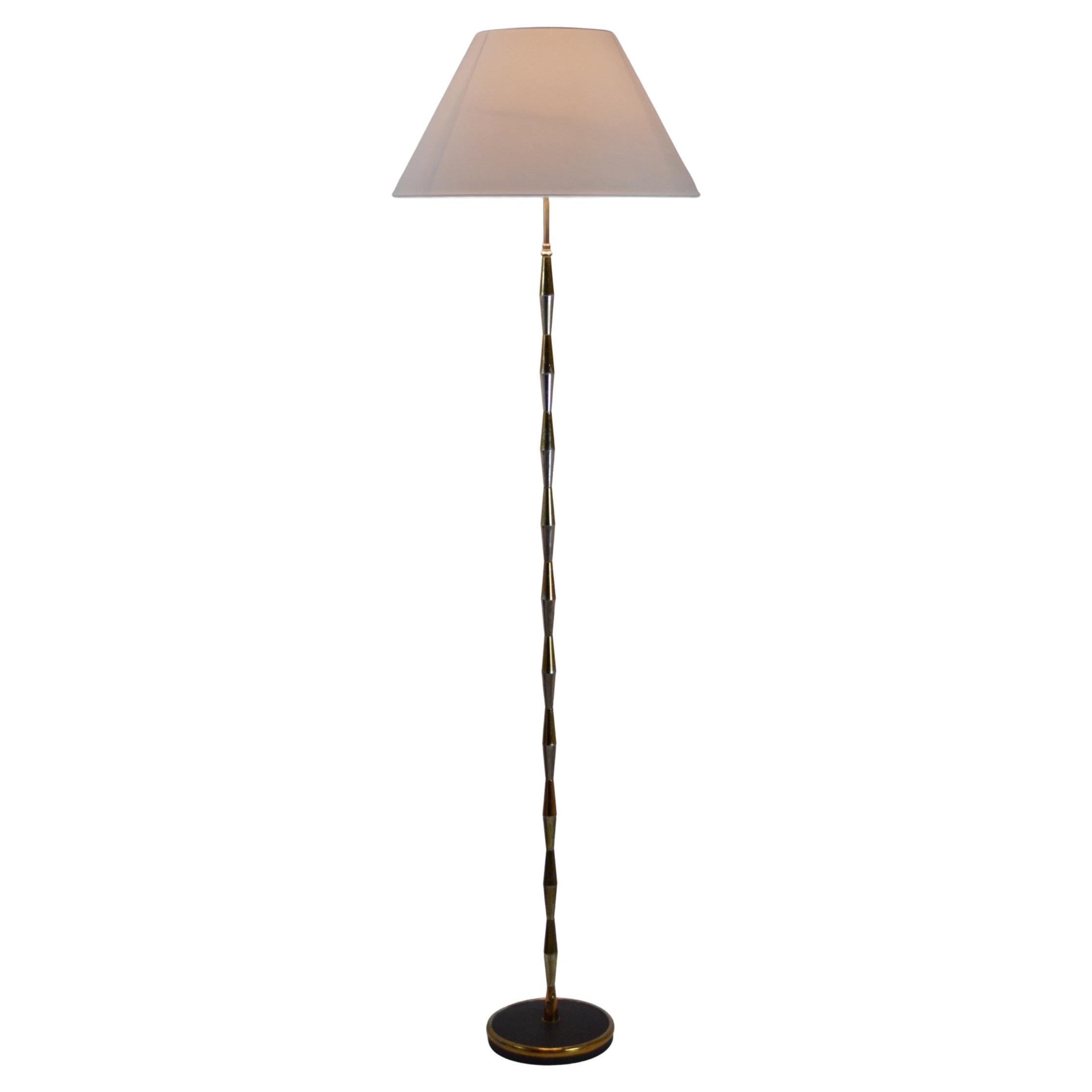 1950s French Floor Lamp in Stylized Bamboo, Brass and Steel