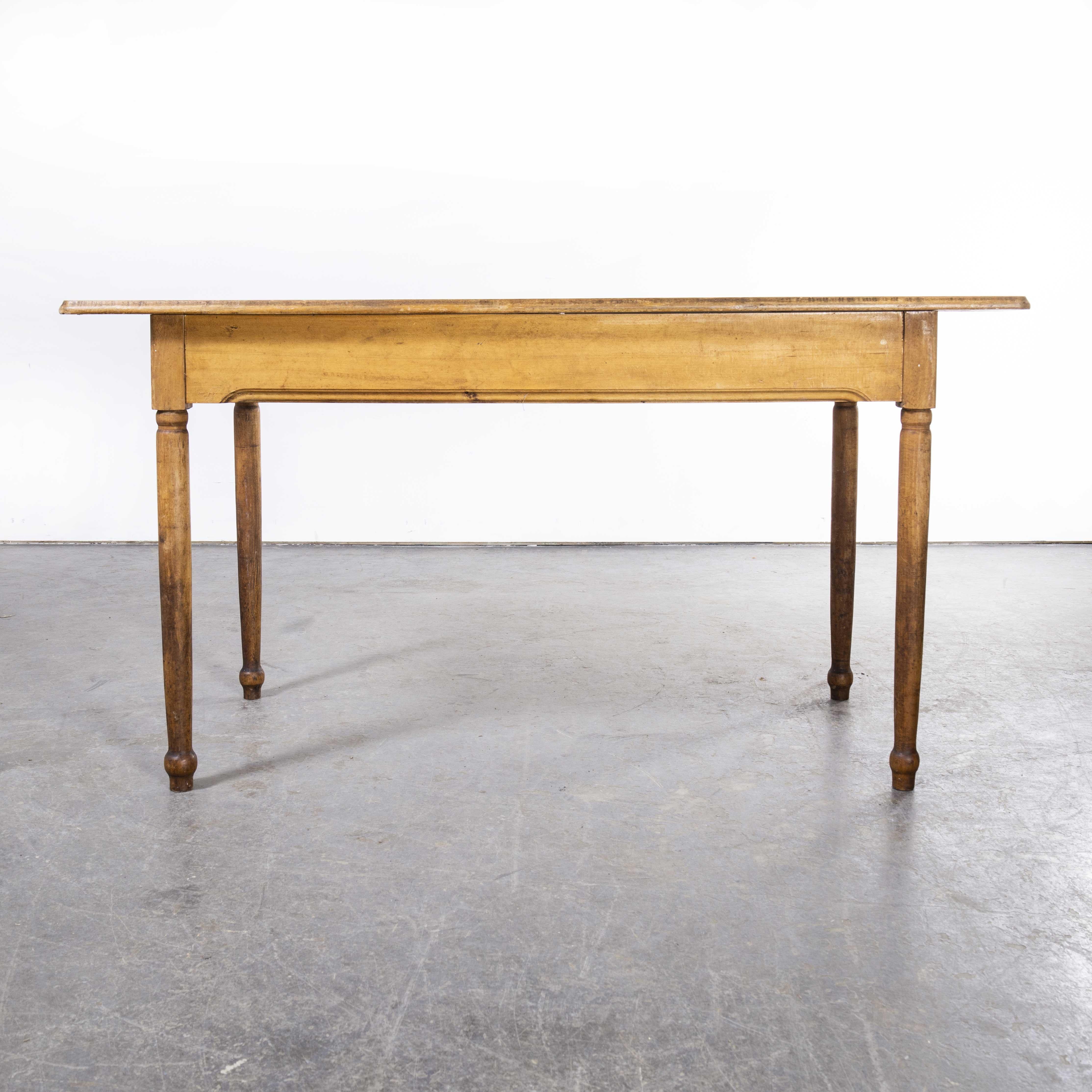 1950's French Fruitwood Rectangular Dining Table '1606.1' In Good Condition In Hook, Hampshire