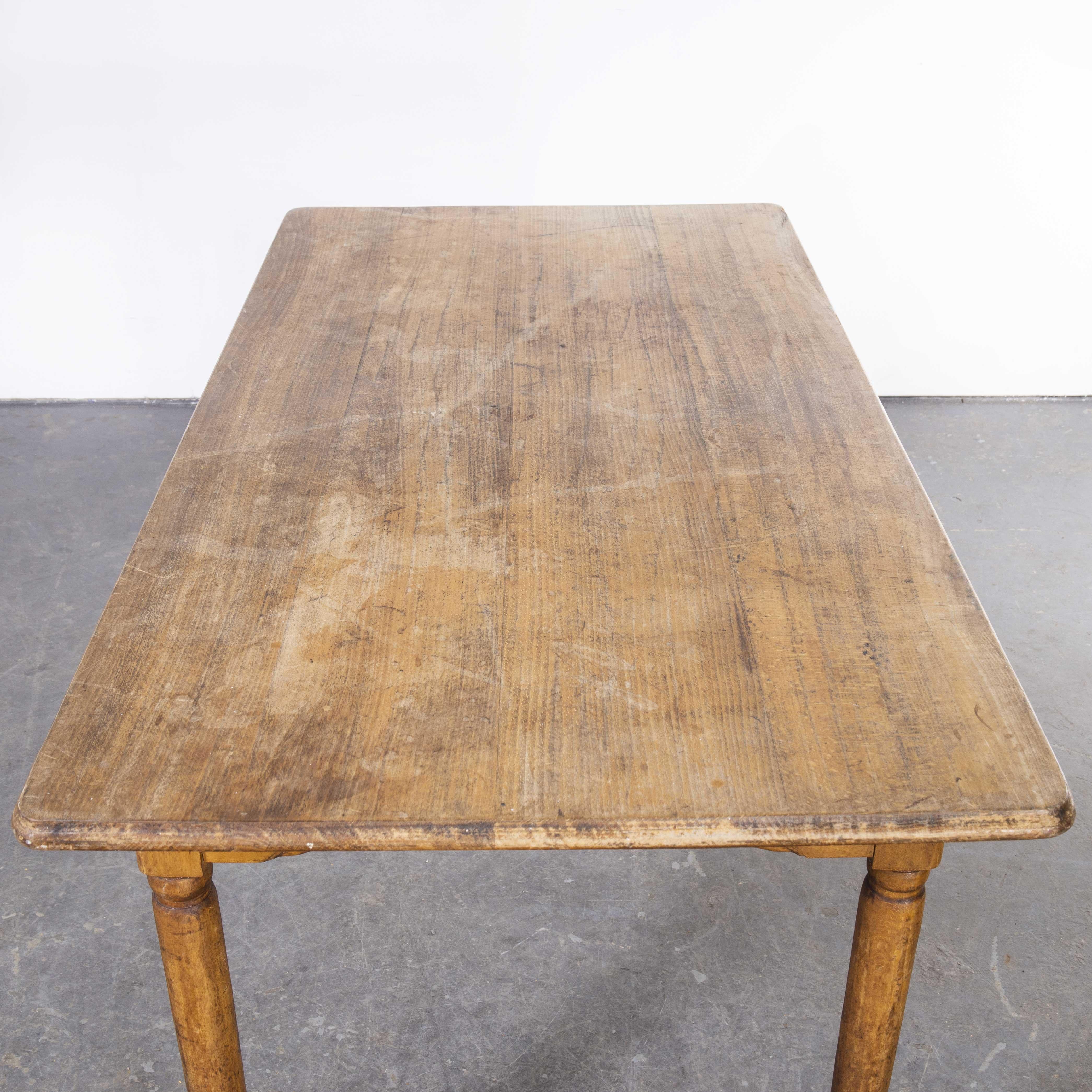 1950's French Fruitwood Rectangular Dining Table '1606.5' In Good Condition In Hook, Hampshire