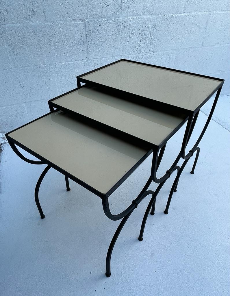 1950s French Gigogne Nesting Tables in the Style of Jansen, Set of 3 For Sale 1