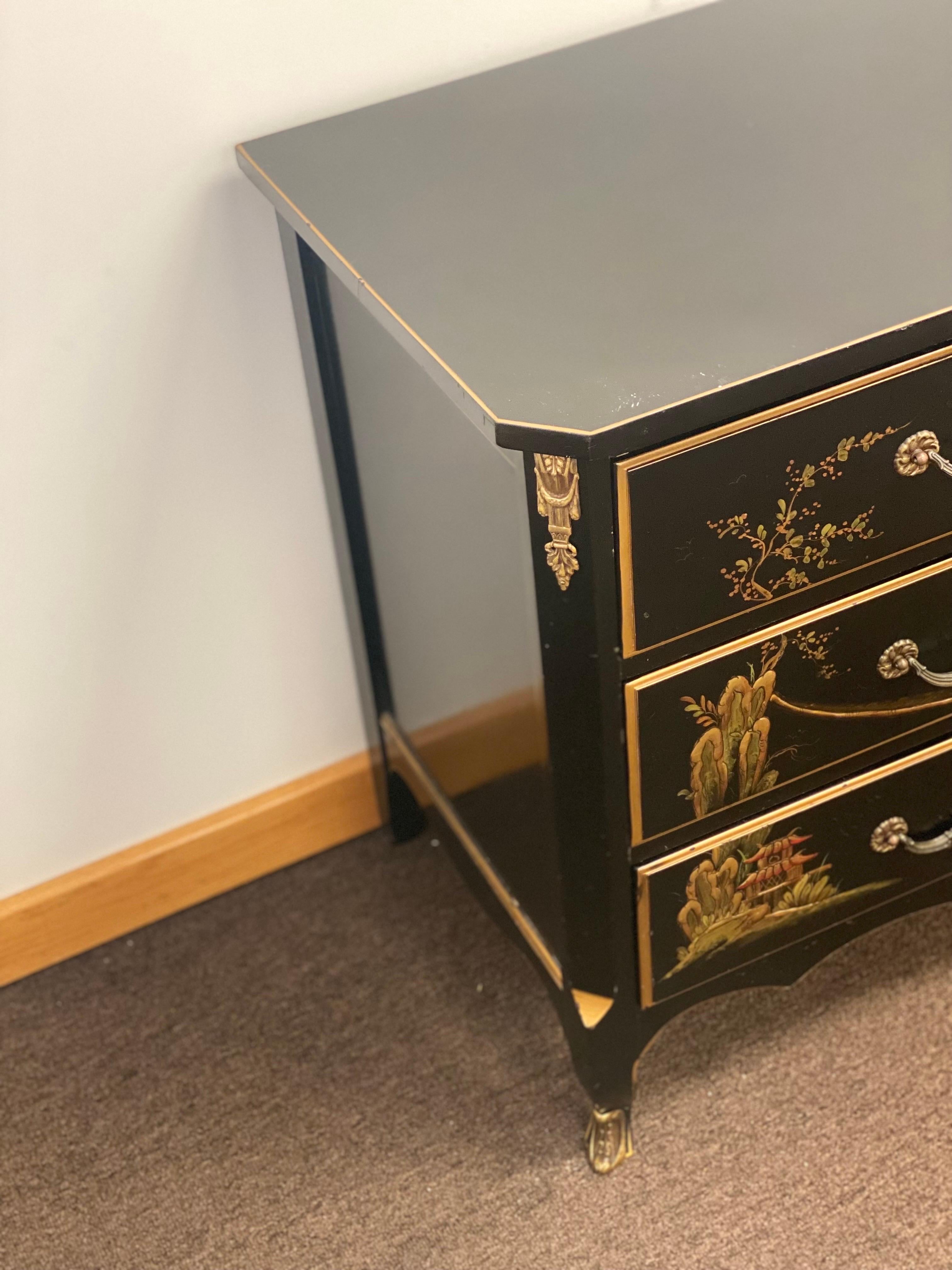 1950s French Louis XV Chinoiserie Style Black Lacquered Dresser 2