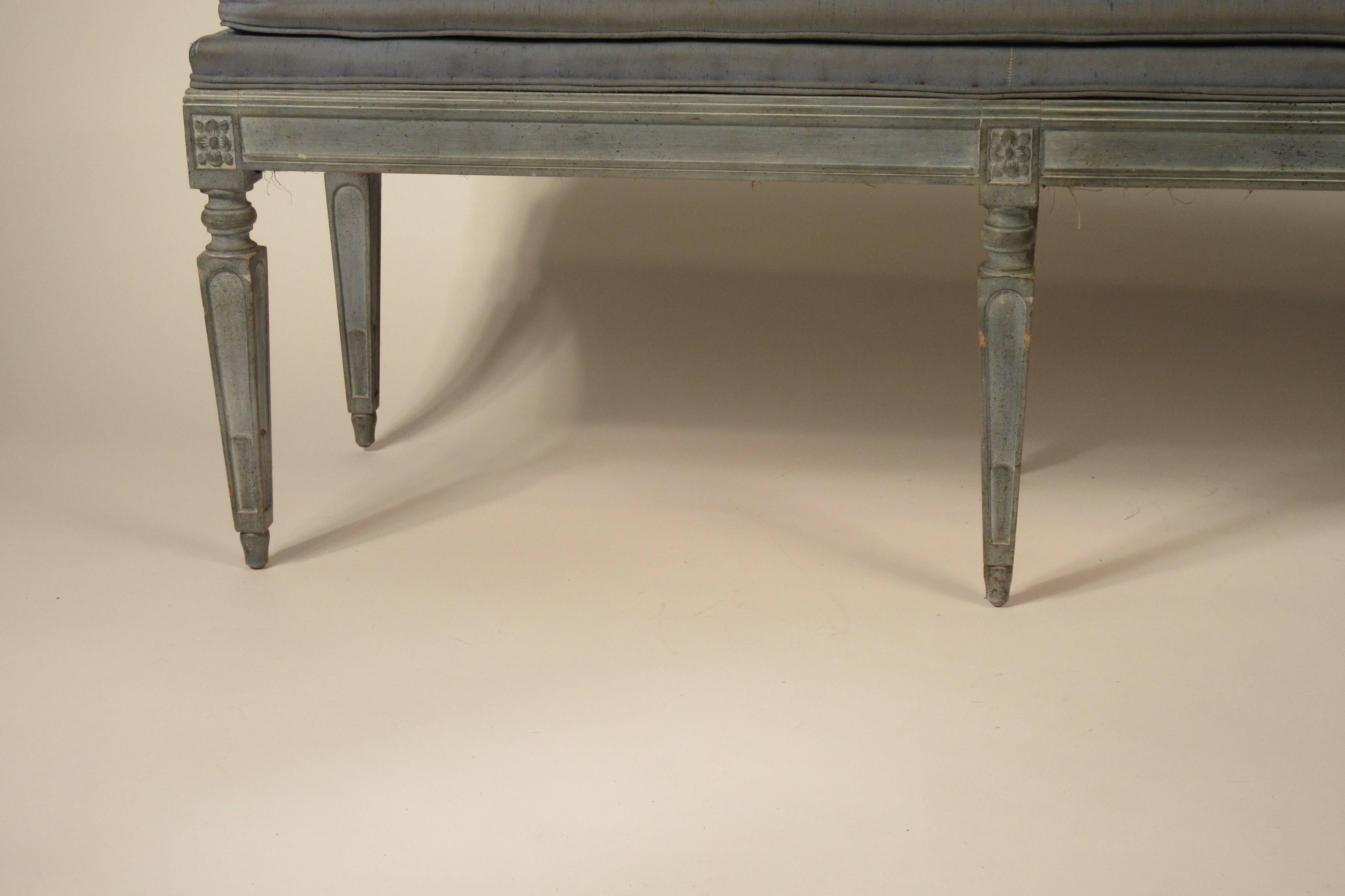 1950s French Louis XVI Bench In Good Condition In Tarrytown, NY