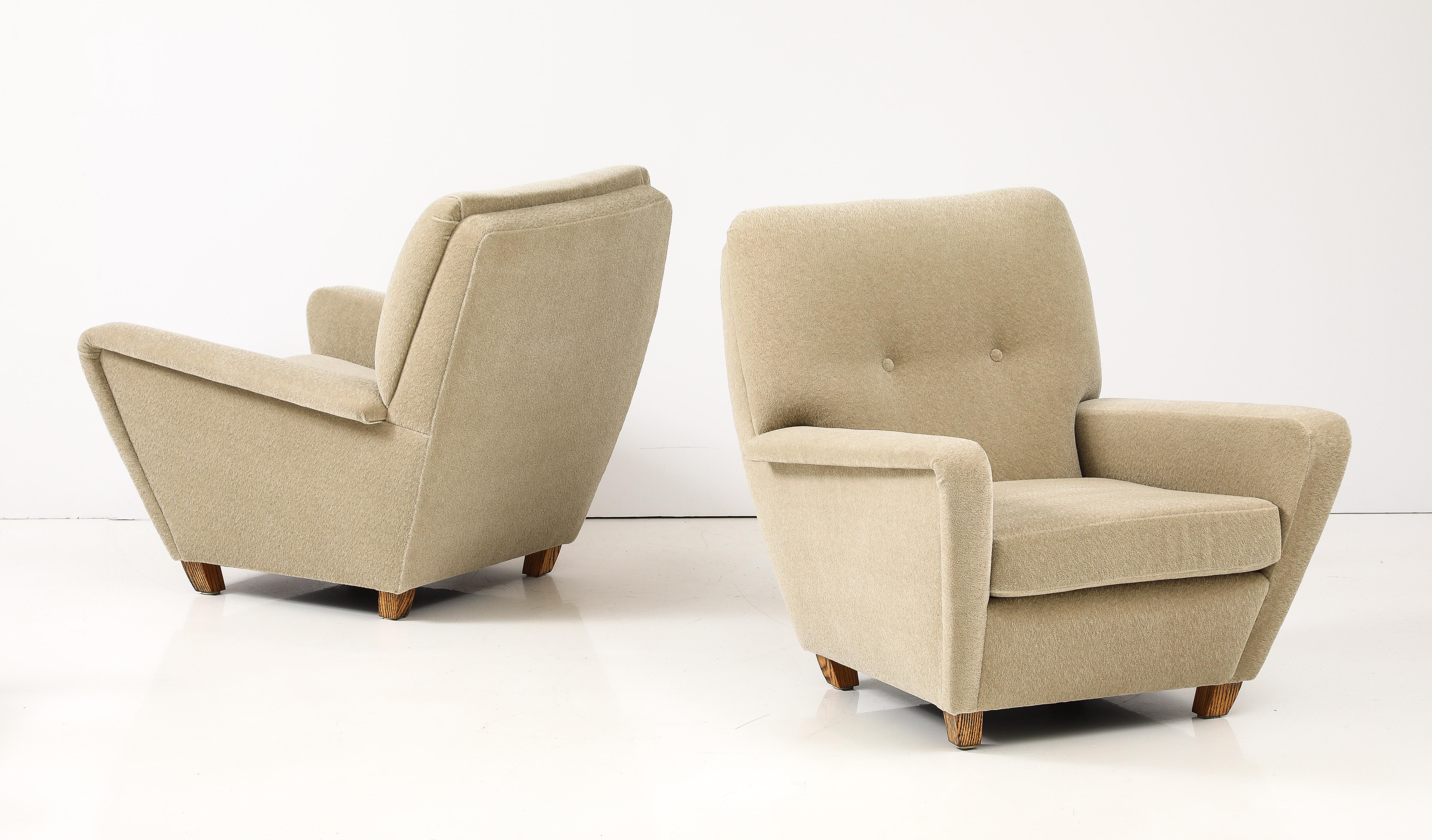 1950's French Lounge Chairs Upholstered In Donghia Mohair Fabric In Good Condition For Sale In New York, NY