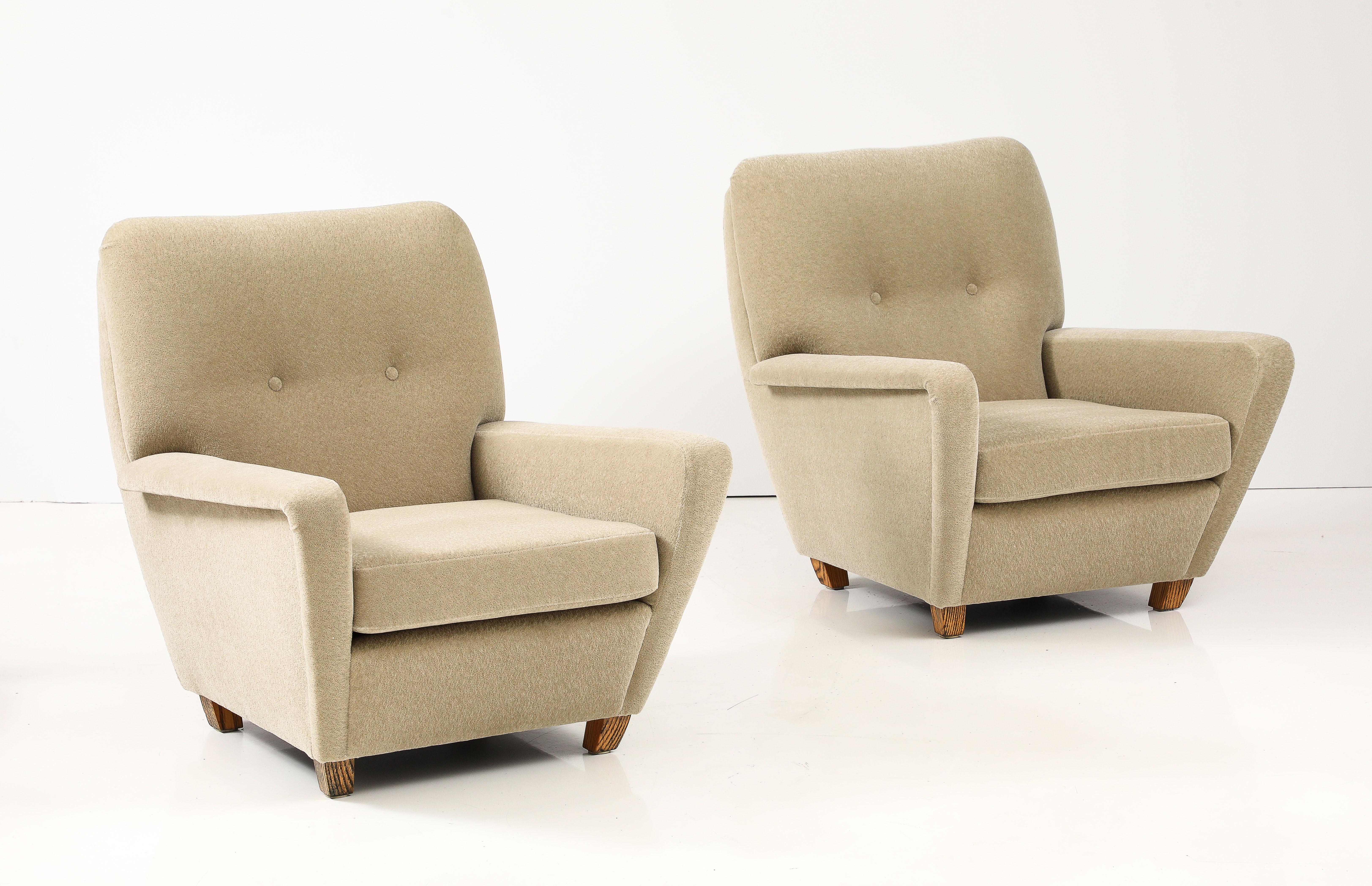 1950's French Lounge Chairs Upholstered In Donghia Mohair Fabric For Sale 2