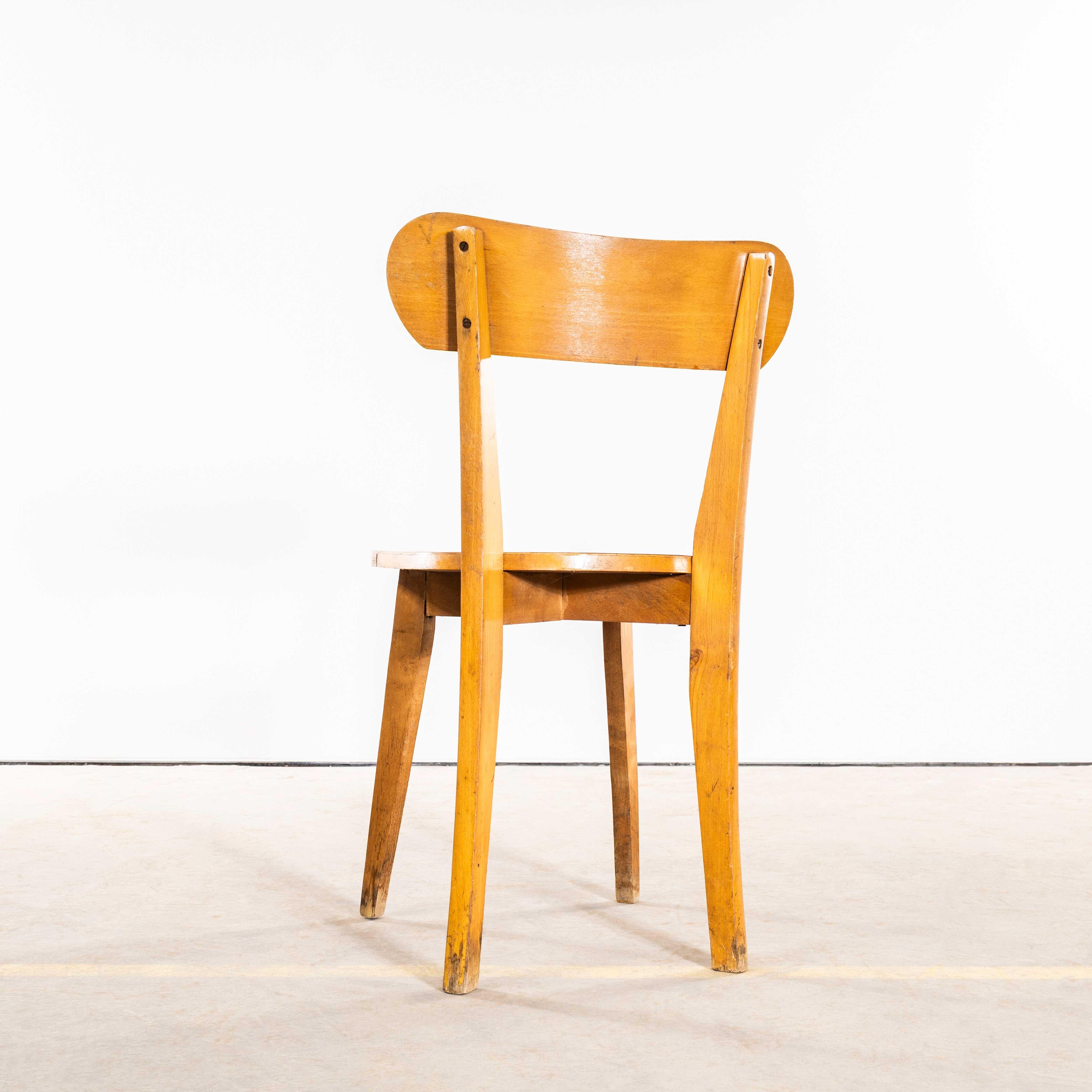 Sillas de comedor francesas Luterma Chapel de madera curvada de los años 50 en venta 4