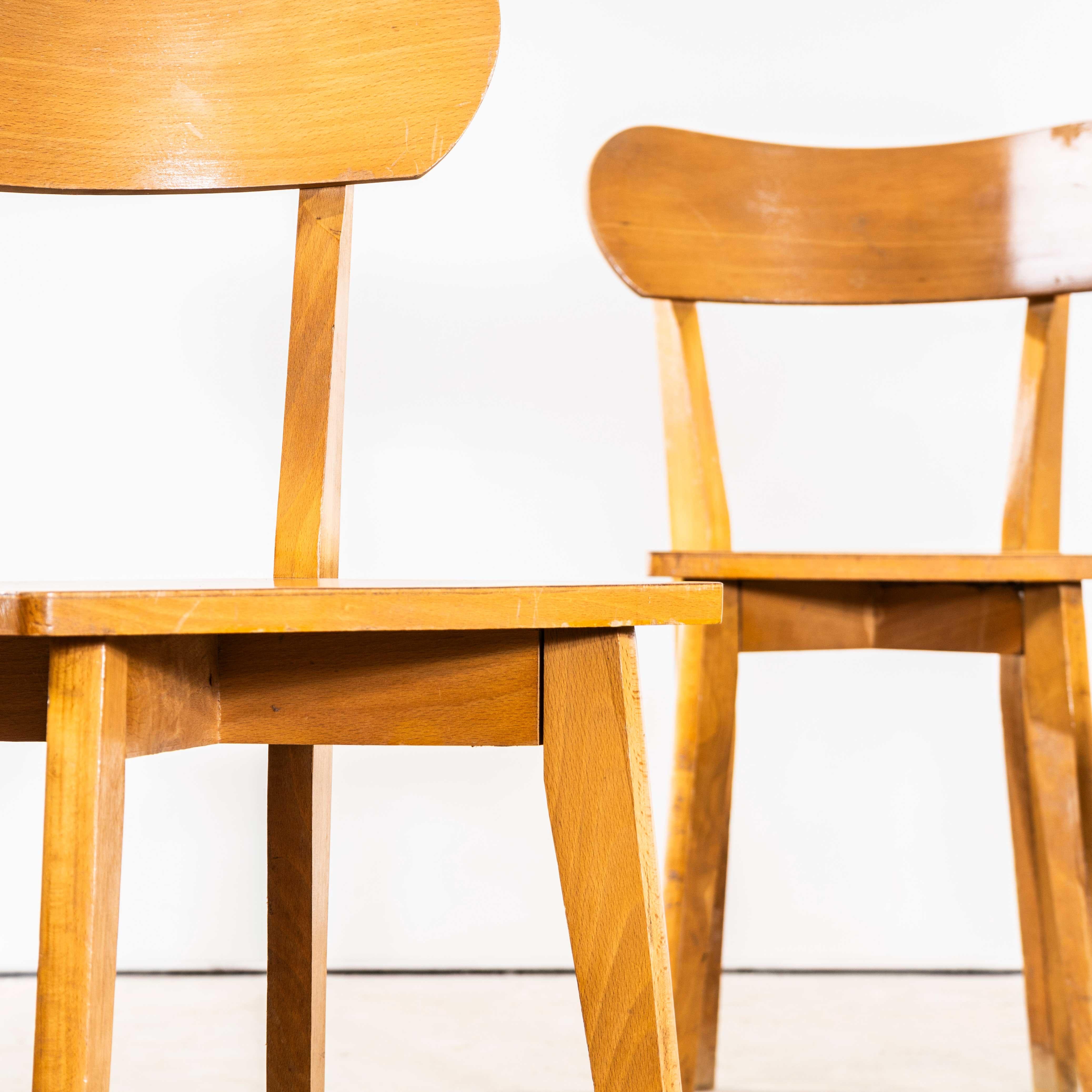 Sillas de comedor francesas Luterma Chapel de madera curvada de los años 50 en venta 3