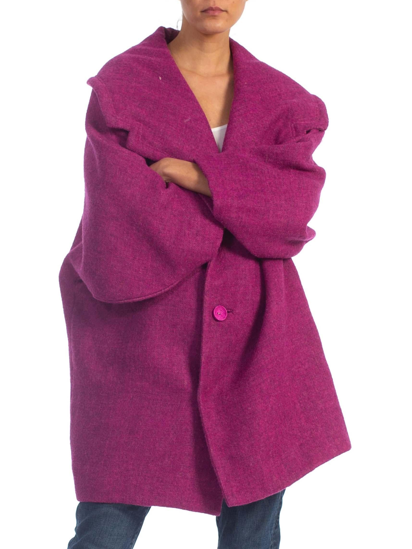 1950'S Raspberry Pink Wool French Made Swing Coat In Excellent Condition In New York, NY